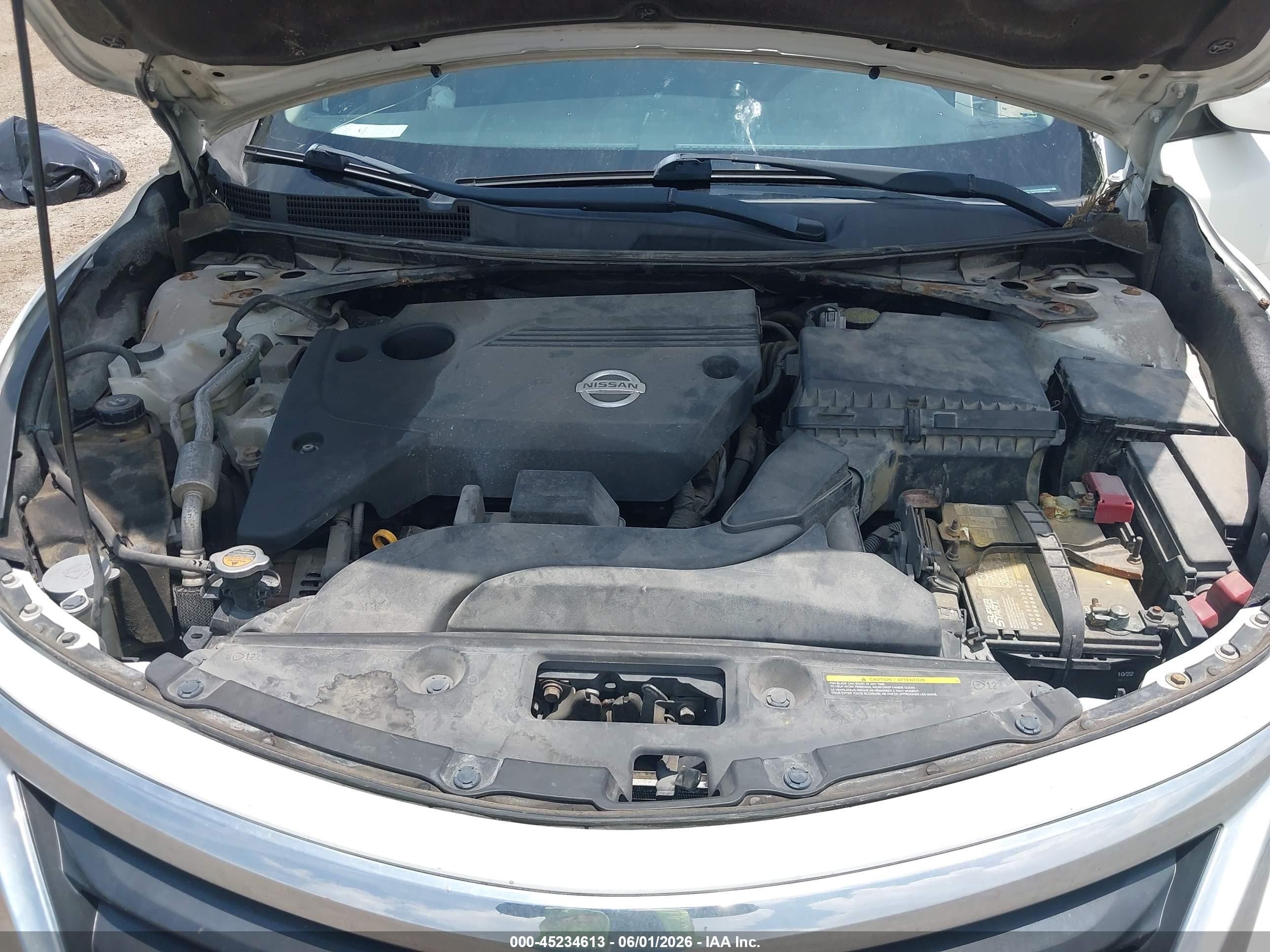 2013 Nissan Altima 2.5 Sv White vin: 1N4AL3AP3DN408046