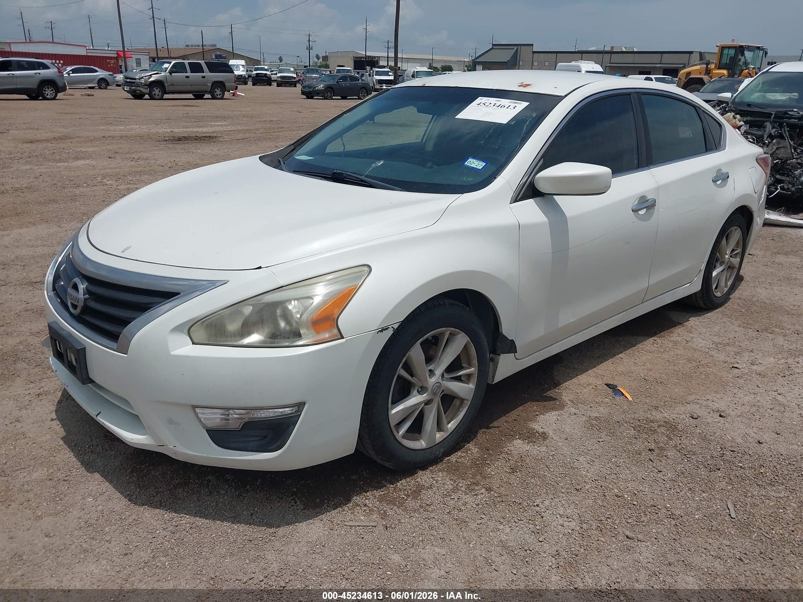 2013 Nissan Altima 2.5 Sv White vin: 1N4AL3AP3DN408046