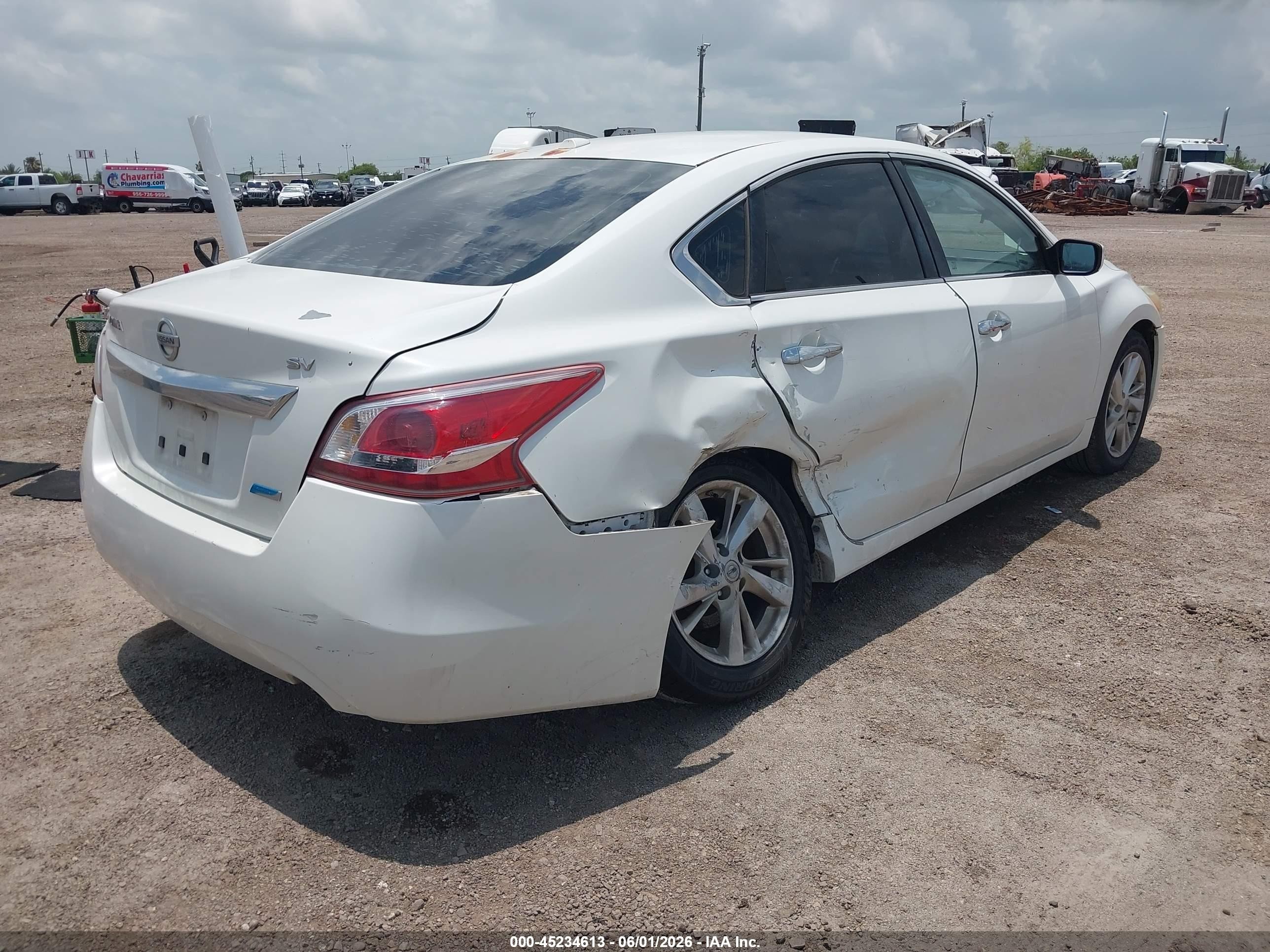 2013 Nissan Altima 2.5 Sv White vin: 1N4AL3AP3DN408046