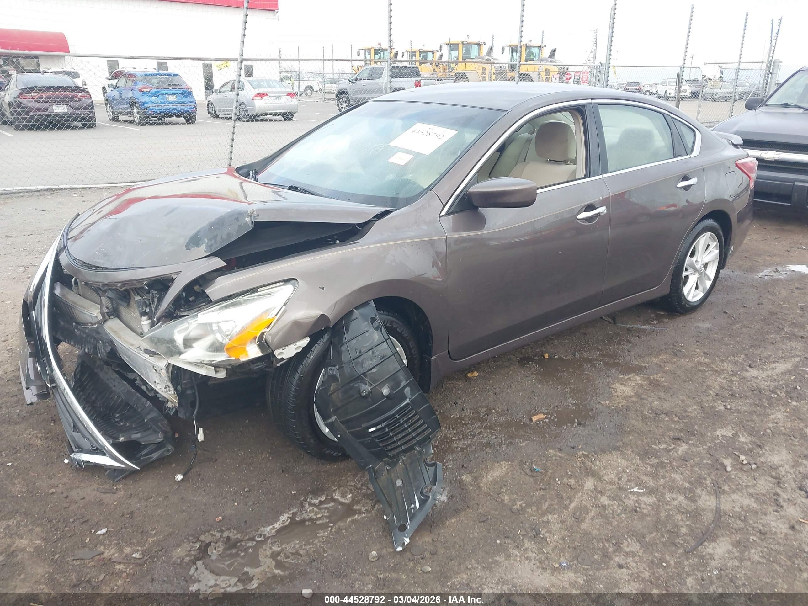 2013 Nissan Altima 2.5 Sv Brown vin: 1N4AL3AP3DN427731