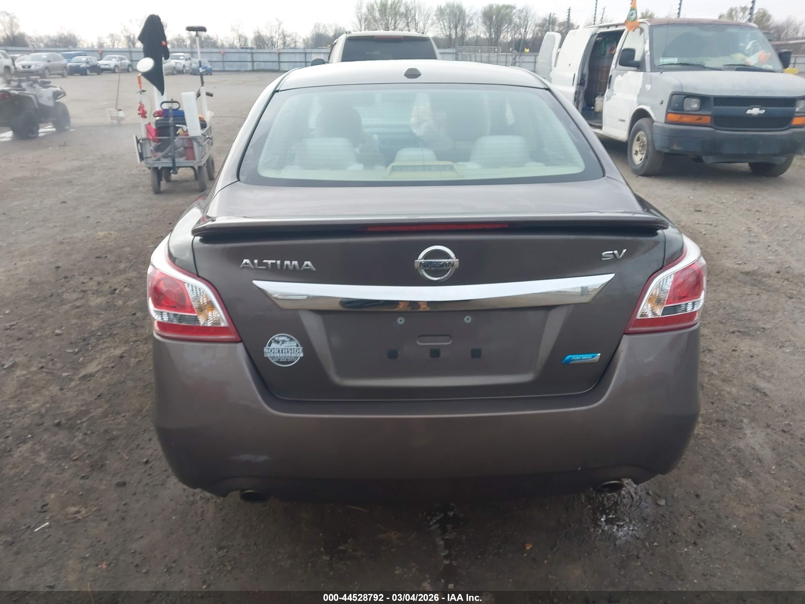 2013 Nissan Altima 2.5 Sv Brown vin: 1N4AL3AP3DN427731