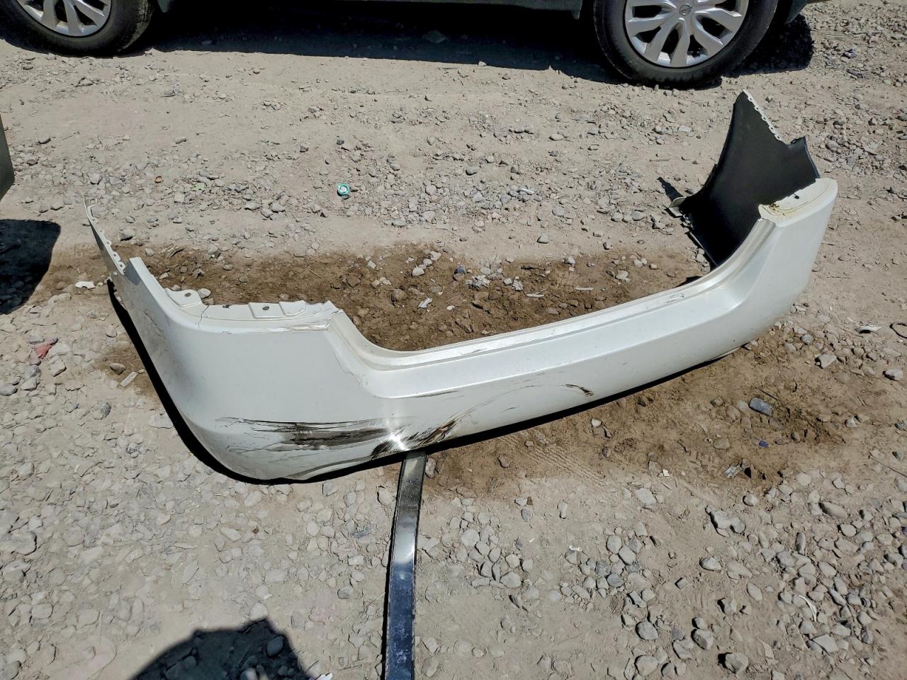 2013 Nissan Altima 2.5 White vin: 1N4AL3AP3DN437398