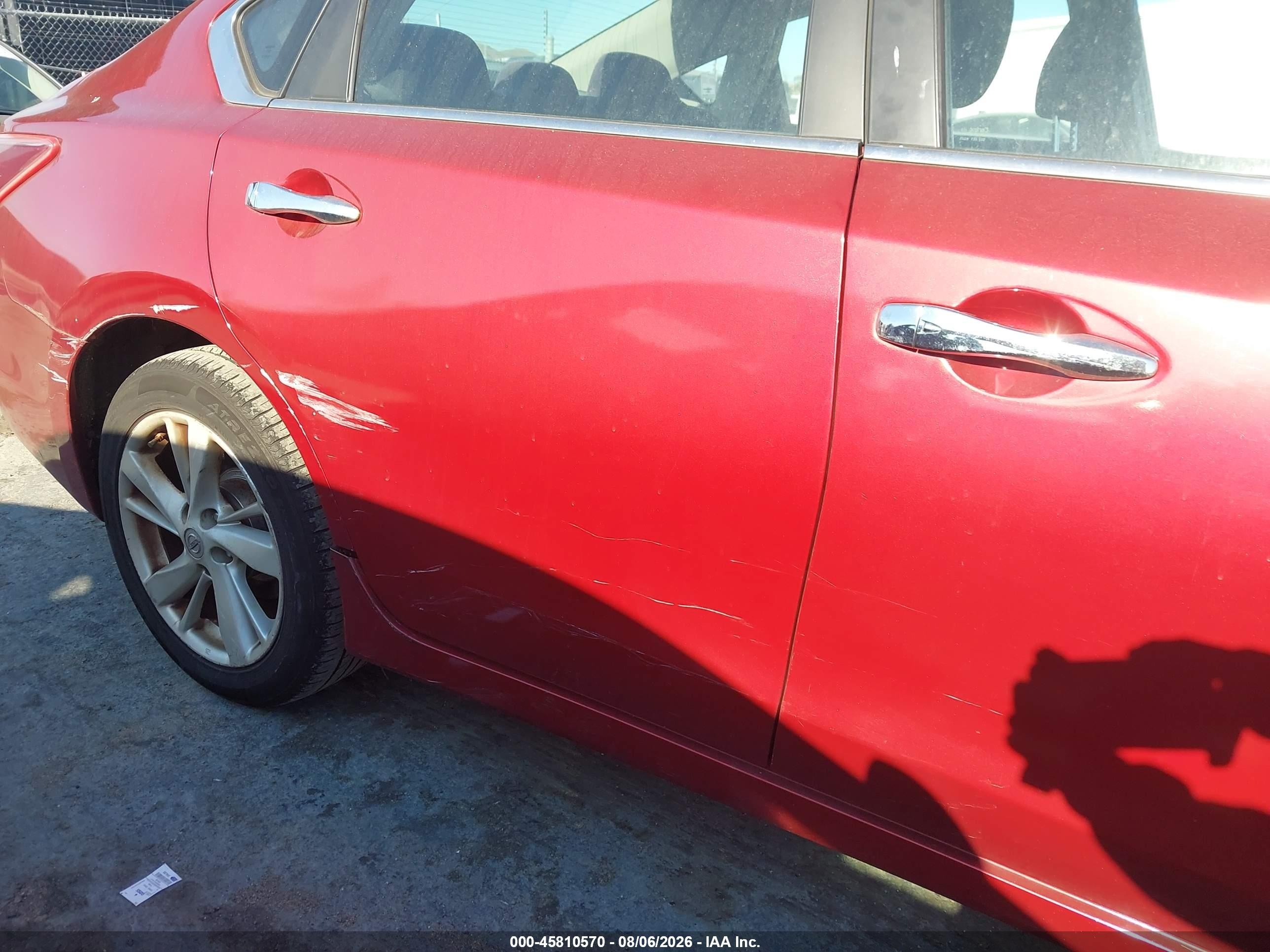 2013 Nissan Altima 2.5 Sv Red vin: 1N4AL3AP3DN467078