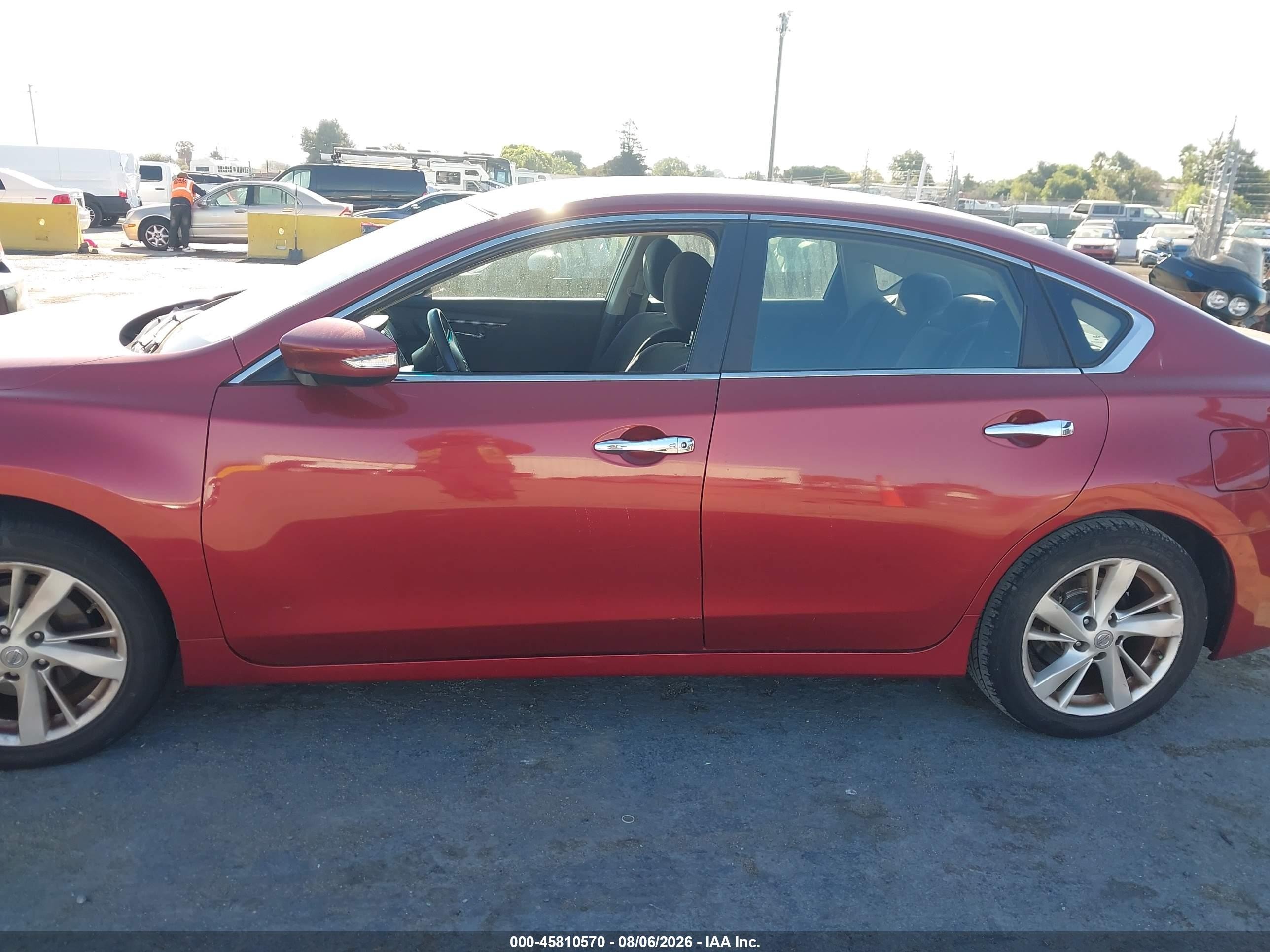 2013 Nissan Altima 2.5 Sv Red vin: 1N4AL3AP3DN467078