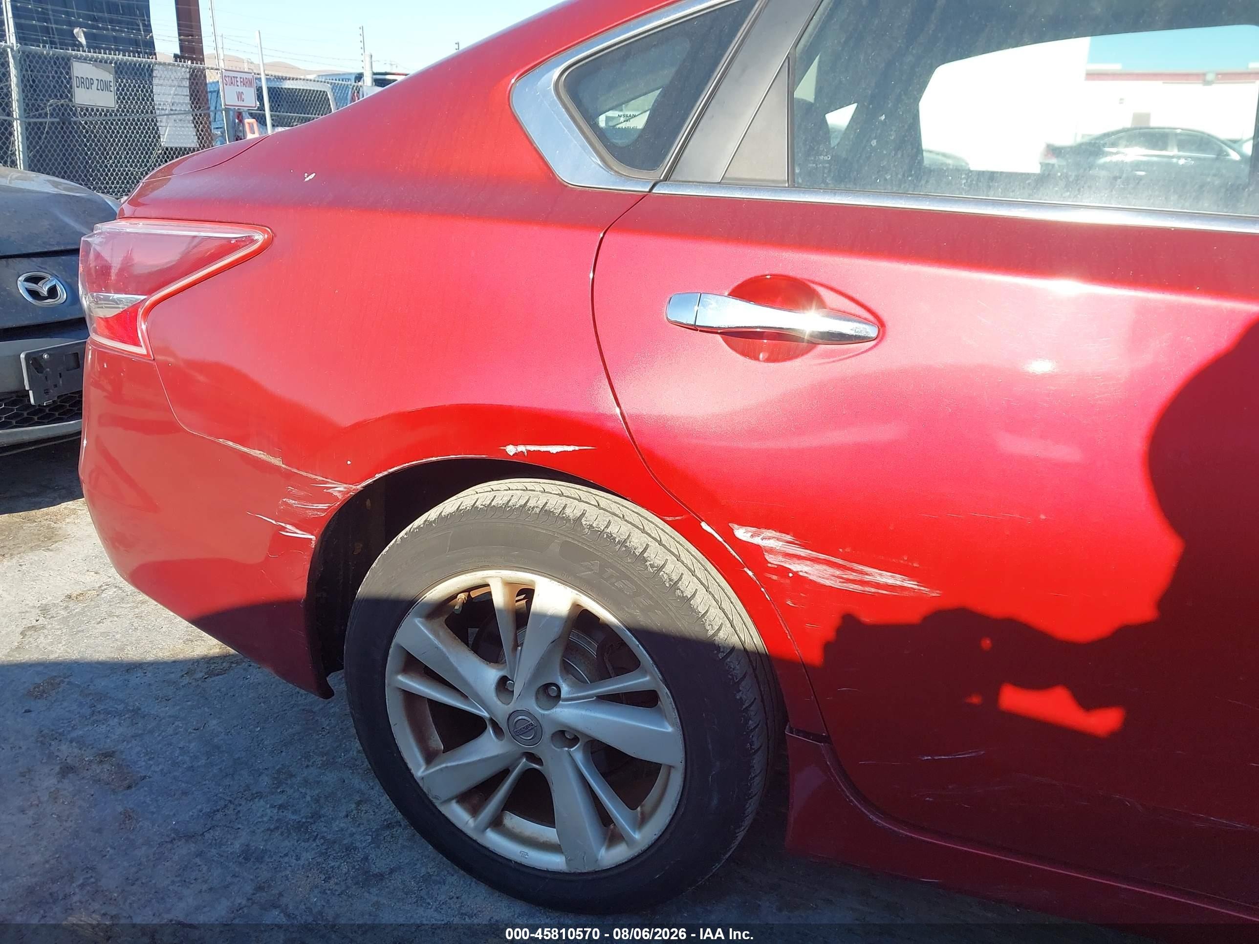 2013 Nissan Altima 2.5 Sv Red vin: 1N4AL3AP3DN467078