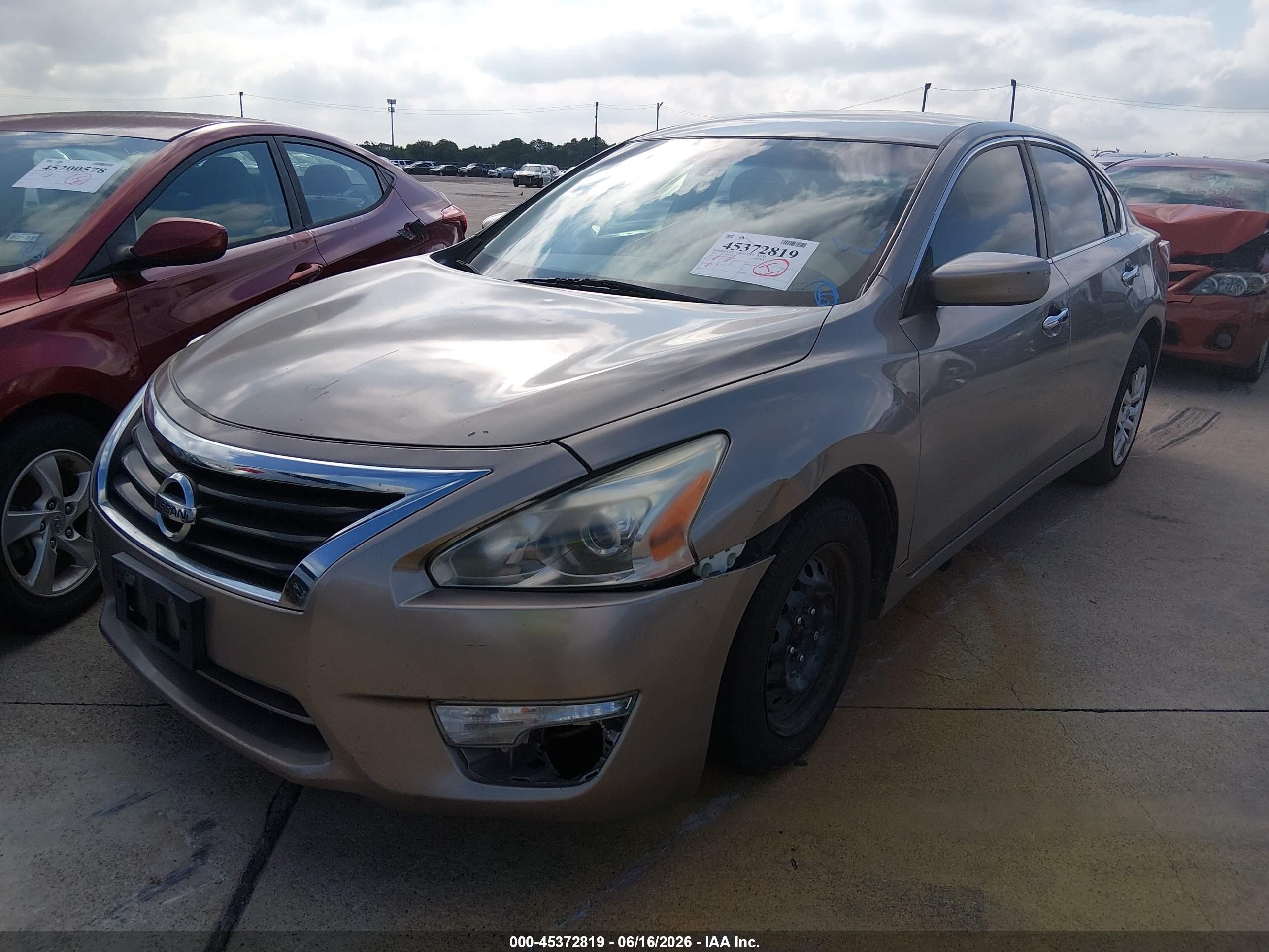 2013 Nissan Altima 2.5 S Dark Brown vin: 1N4AL3AP3DN505456