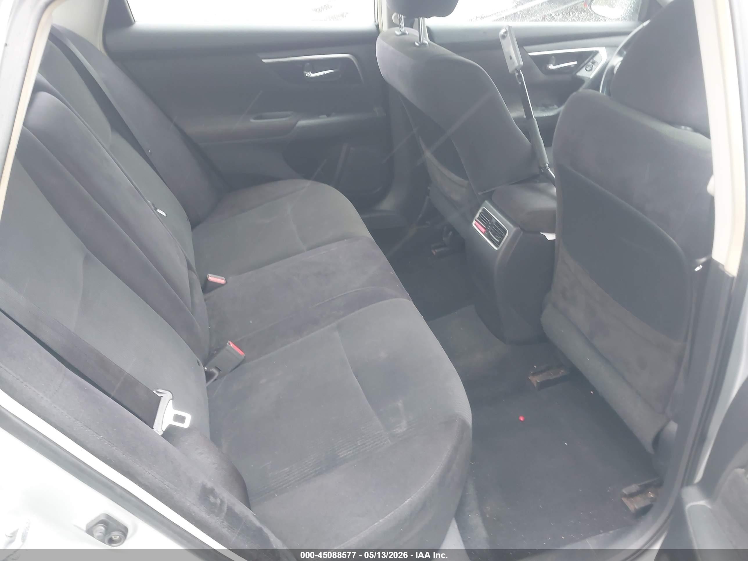 2013 Nissan Altima 2.5 Sv Silver vin: 1N4AL3AP3DN508731