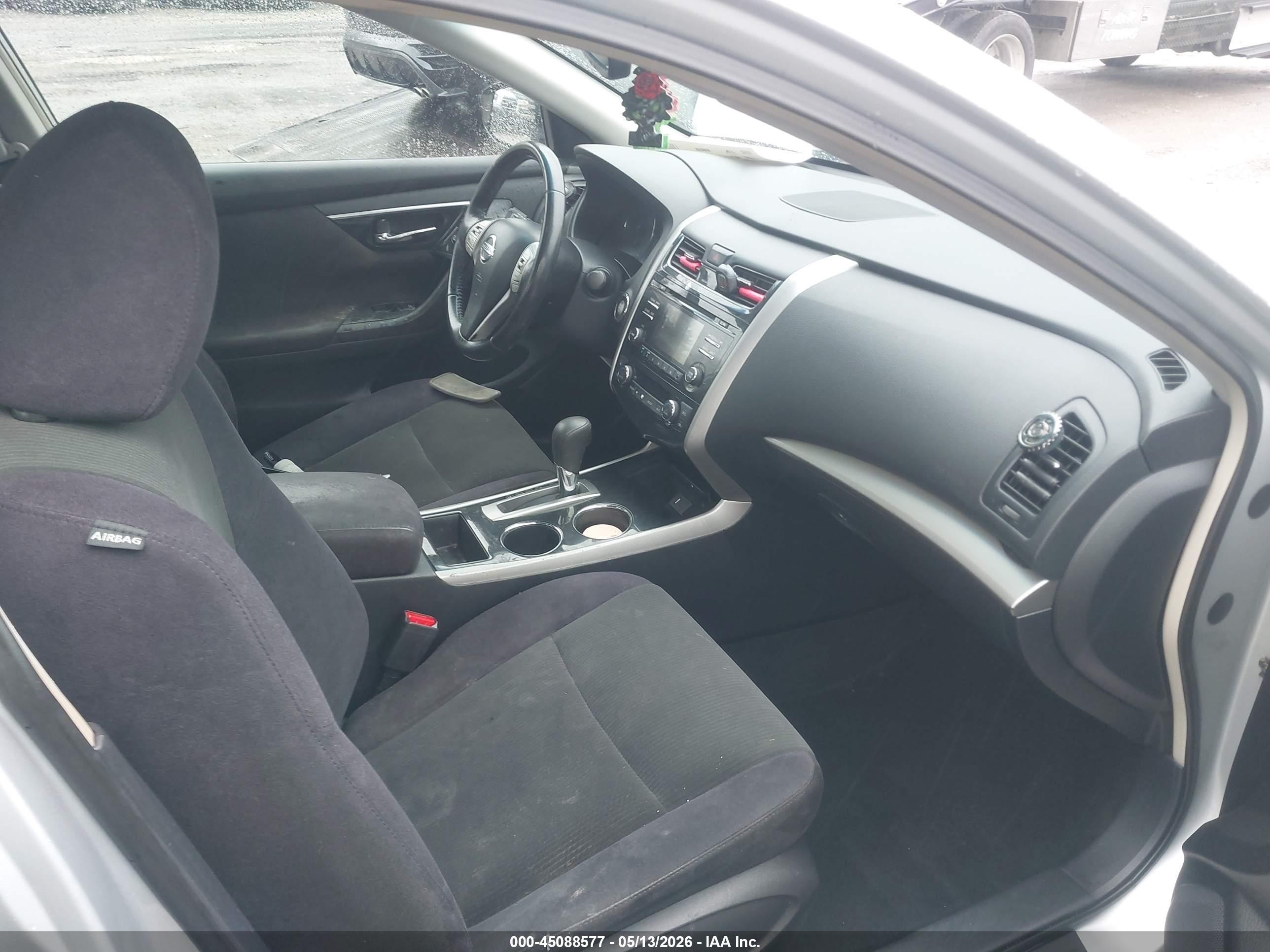 2013 Nissan Altima 2.5 Sv Silver vin: 1N4AL3AP3DN508731