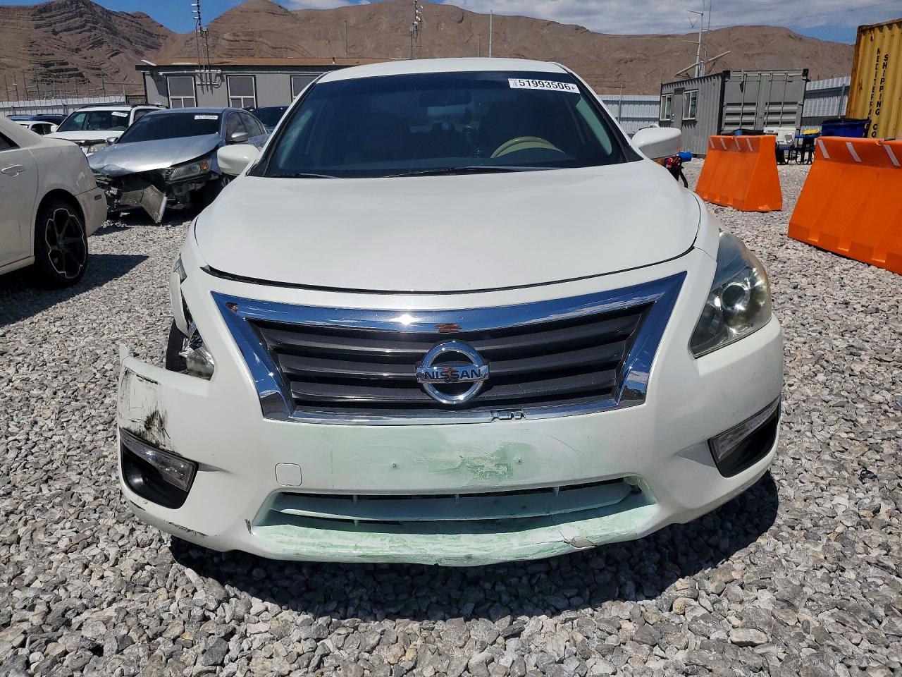 2013 Nissan Altima 2.5 White vin: 1N4AL3AP3DN529353
