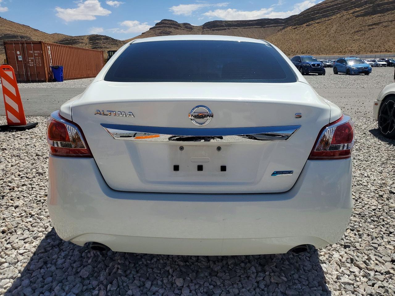 2013 Nissan Altima 2.5 White vin: 1N4AL3AP3DN529353