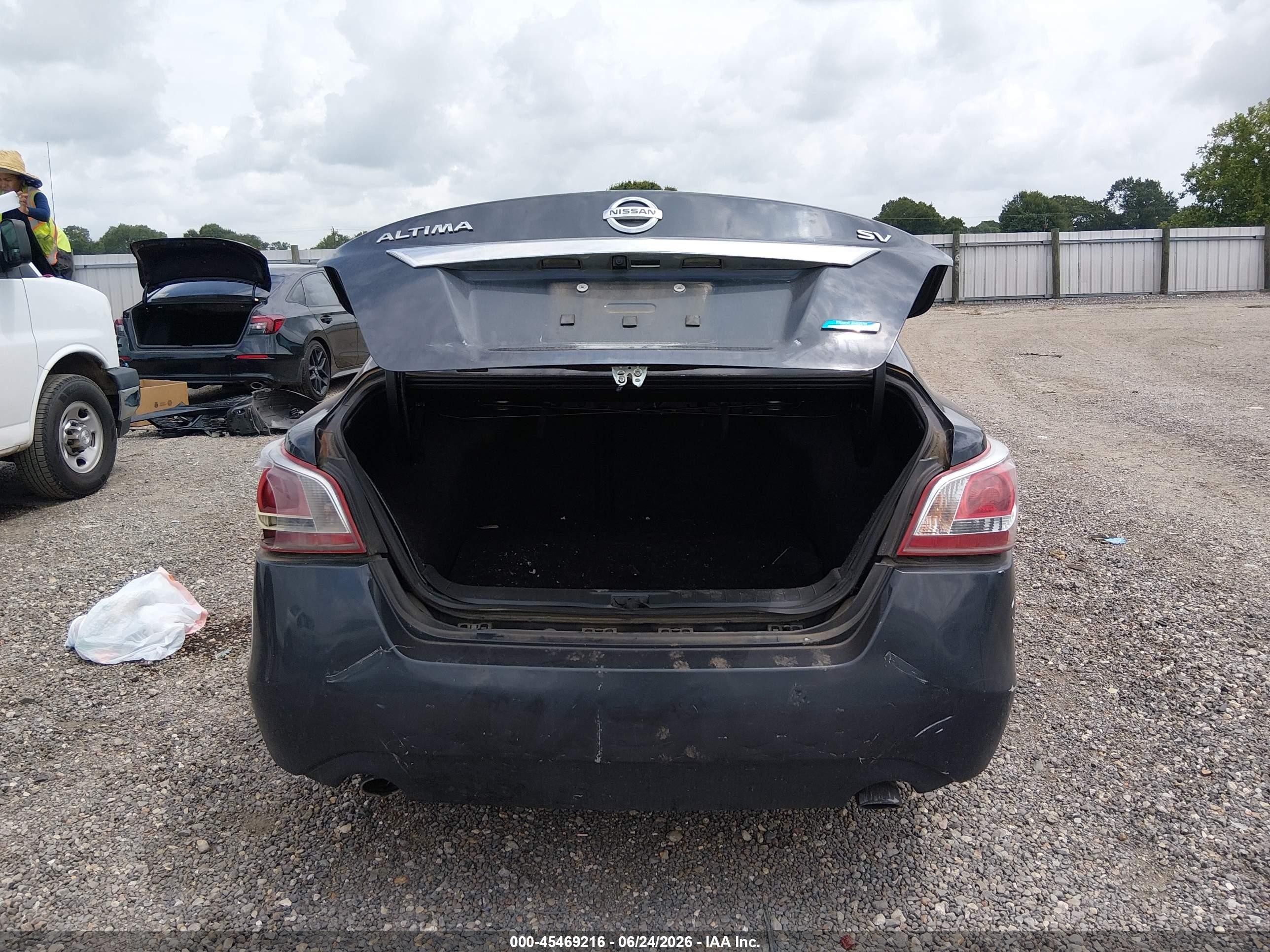 2013 Nissan Altima 2.5 Sv Gray vin: 1N4AL3AP3DN560781