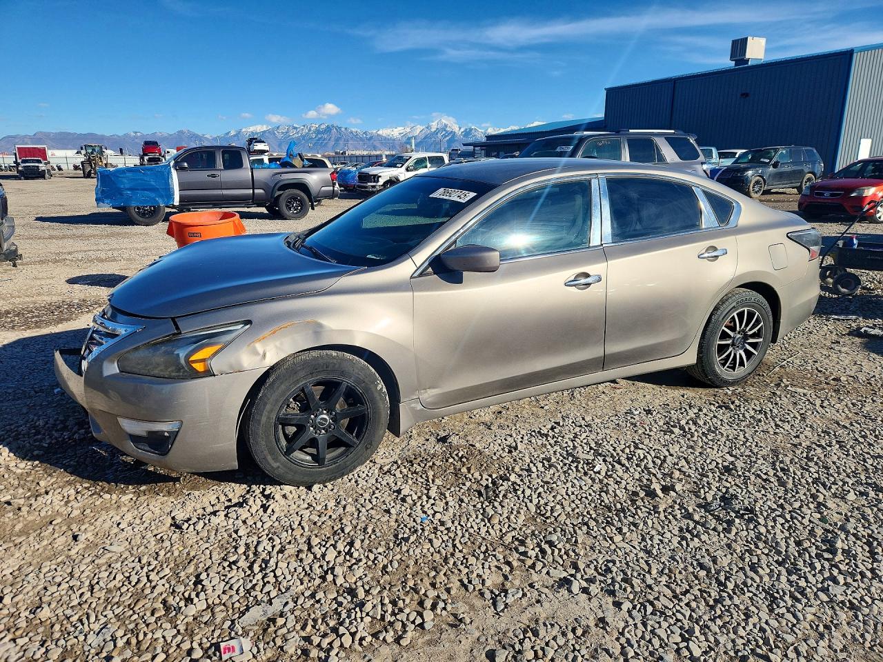2013 Nissan Altima 2.5 Tan vin: 1N4AL3AP3DN563521