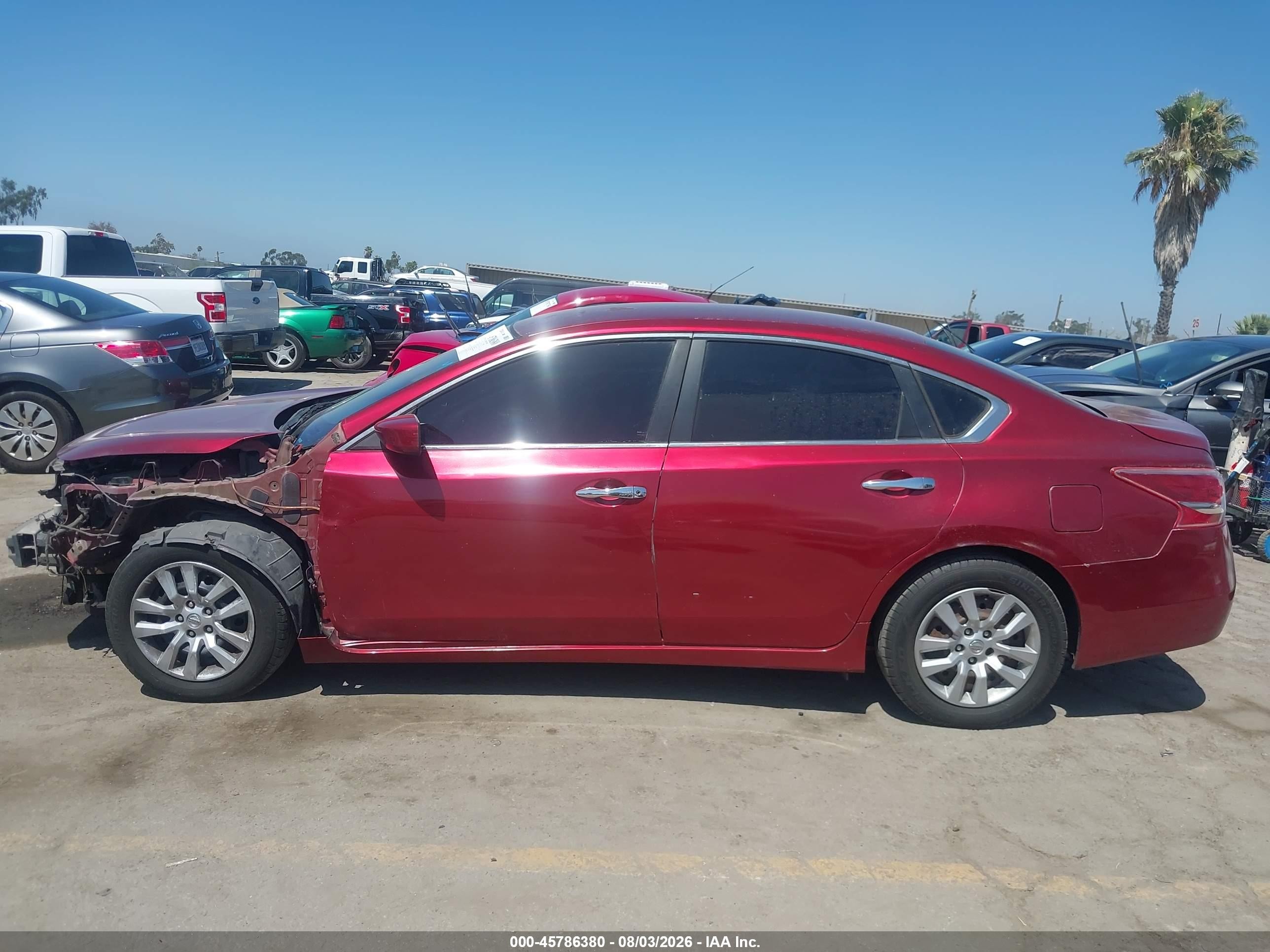 2013 Nissan Altima 2.5 S Burgundy vin: 1N4AL3AP3DN573255