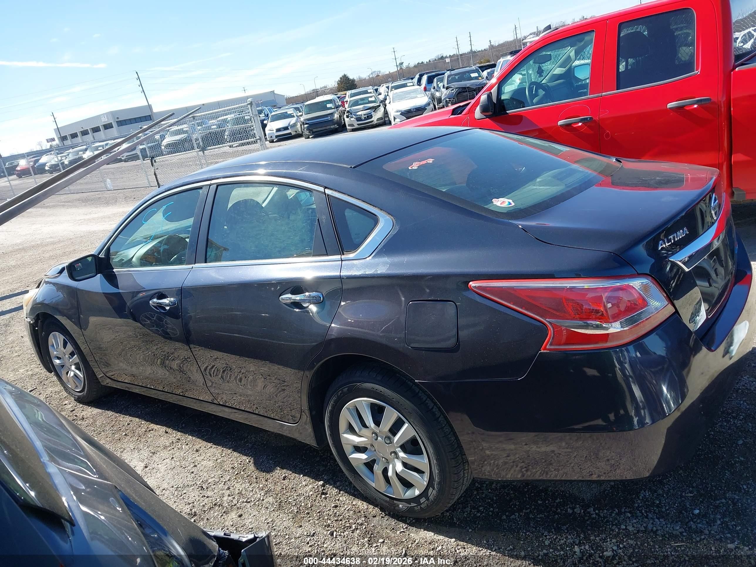 2013 Nissan Altima 2.5 S Black vin: 1N4AL3AP3DN576995