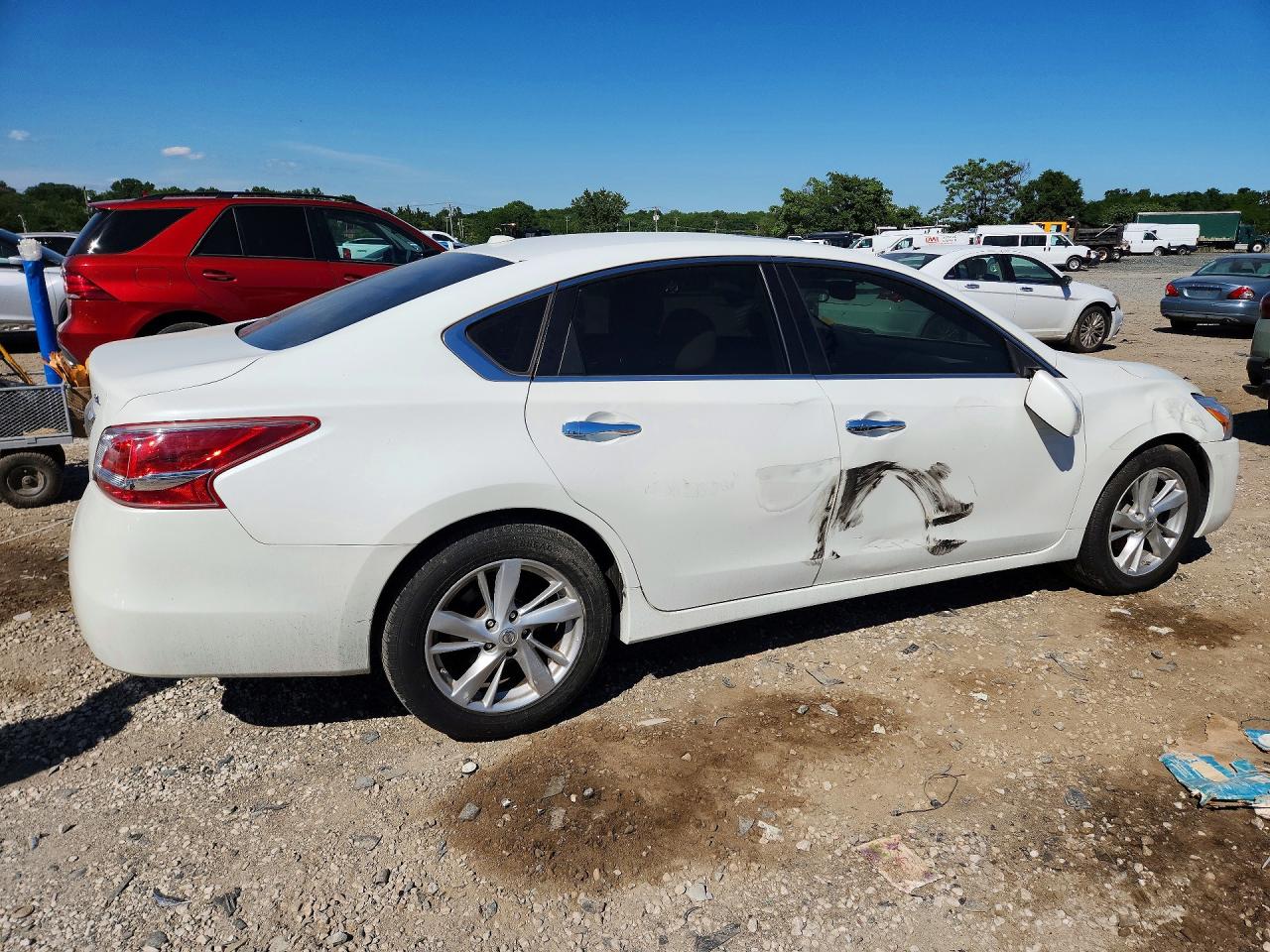 2013 Nissan Altima 2.5 White vin: 1N4AL3AP3DN579363
