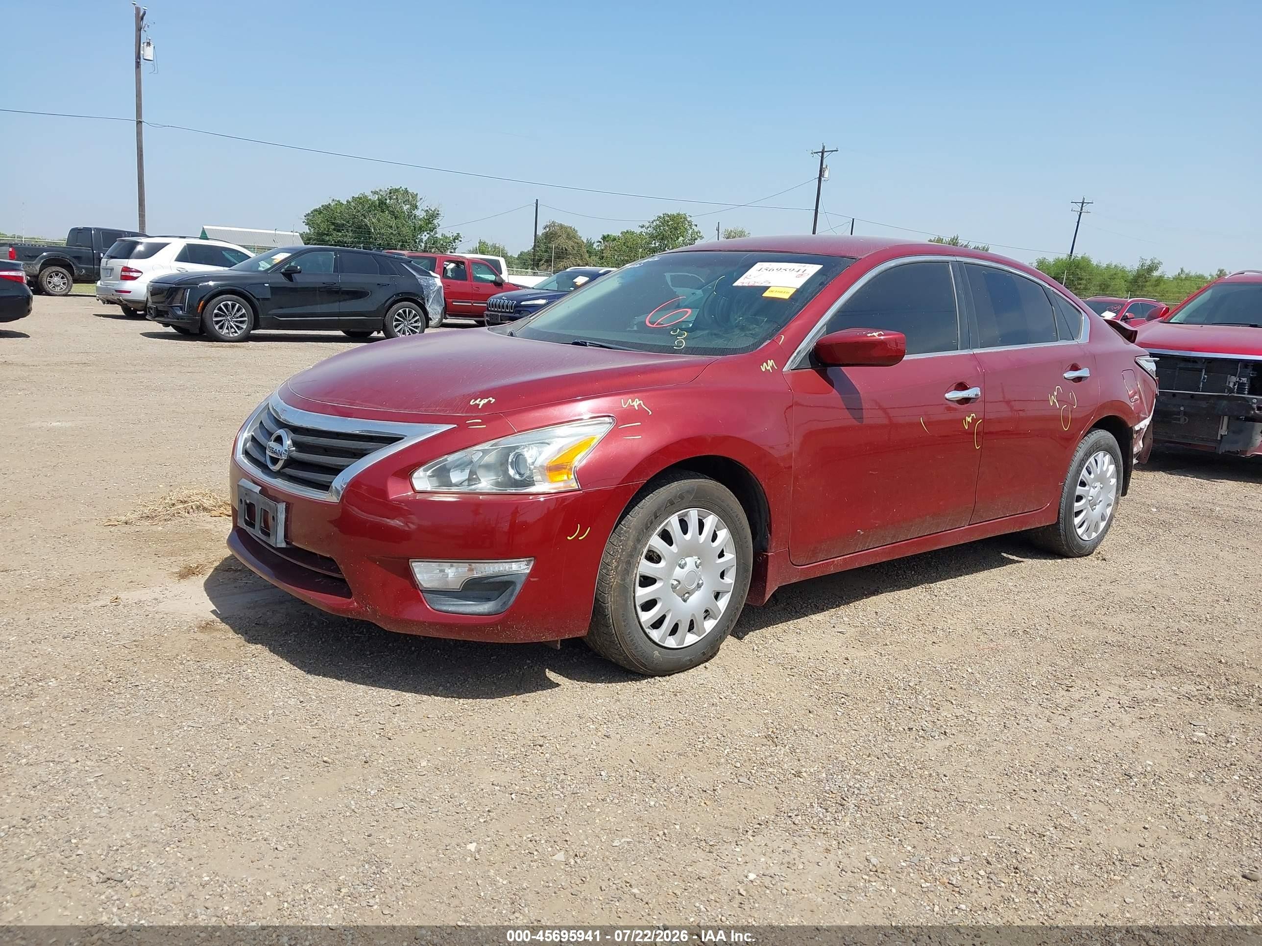2013 Nissan Altima 2.5 S Red vin: 1N4AL3AP3DN580643