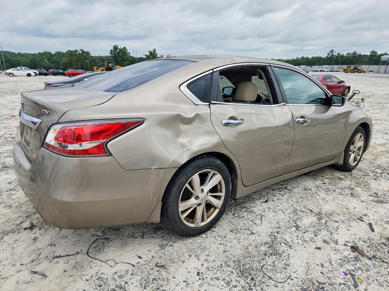 2014 Nissan Altima 2.5 Sv Gold vin: 1N4AL3AP3EC104583