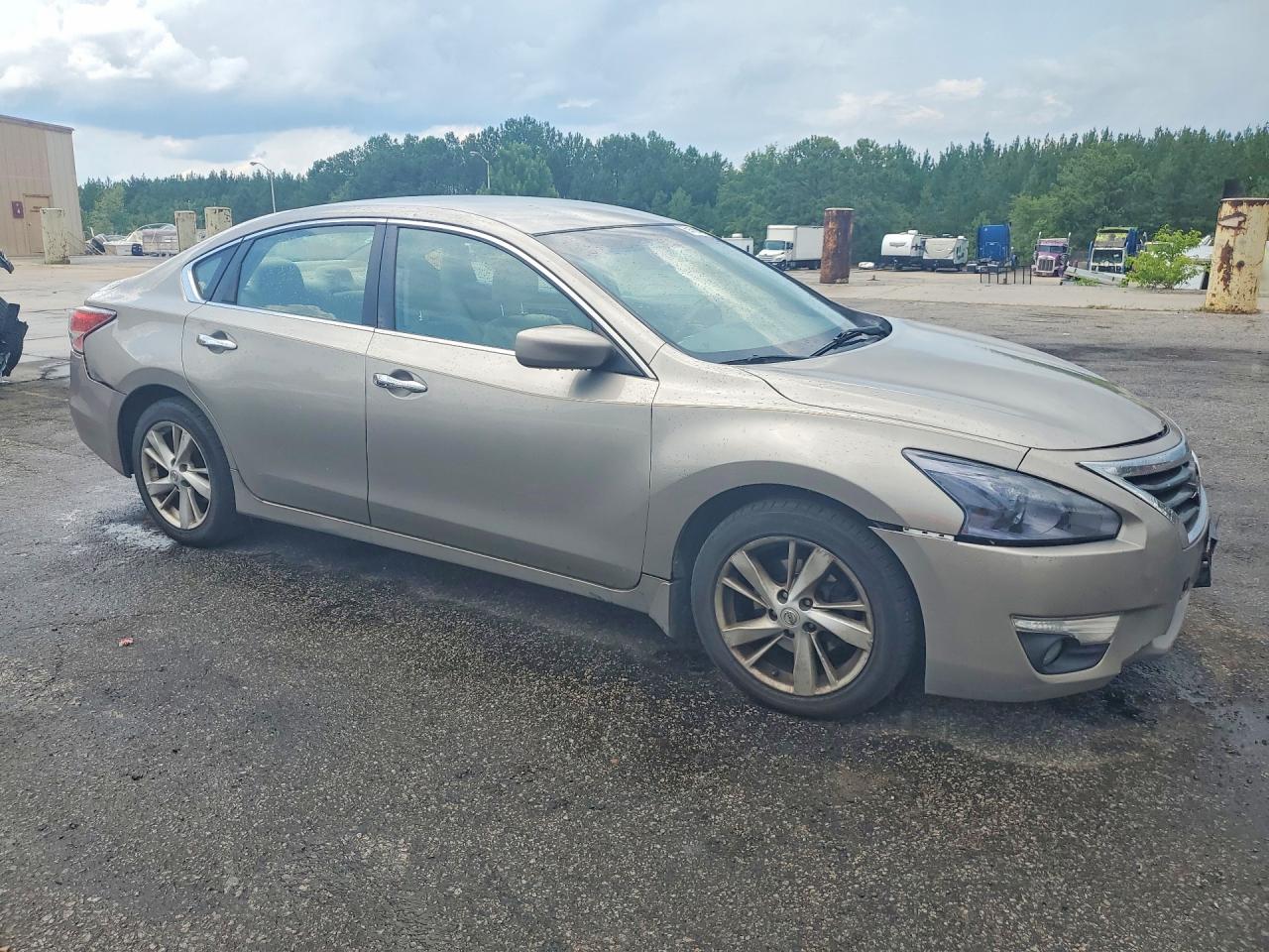 2014 Nissan Altima 2.5 Silver vin: 1N4AL3AP3EC113493