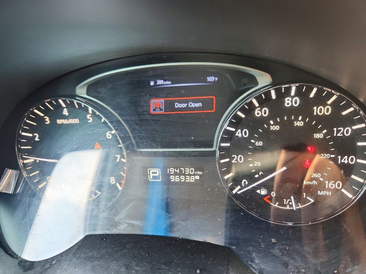 2014 Nissan Altima 2.5 S Серебряный vin: 1N4AL3AP3EC121965