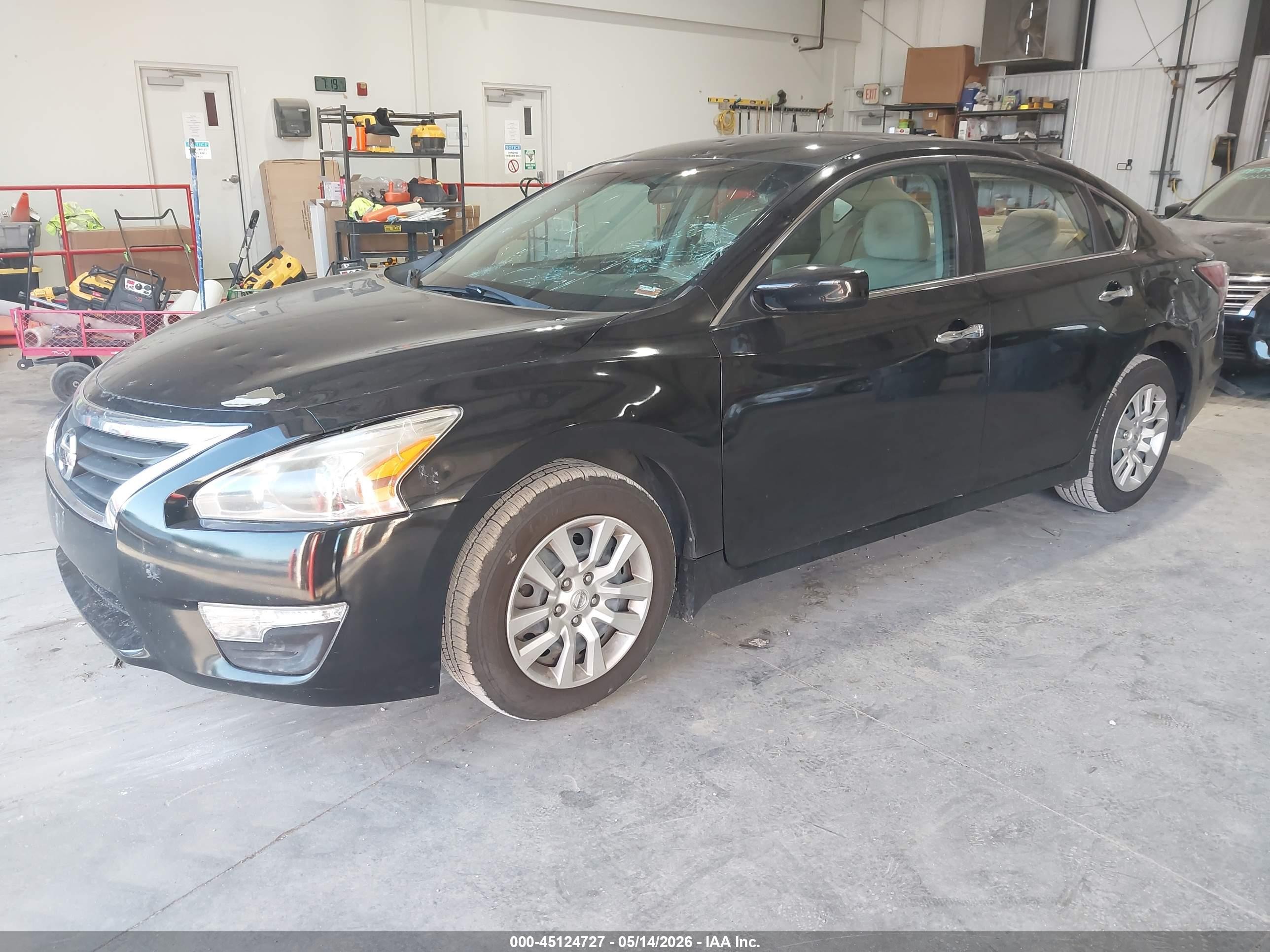 2014 Nissan Altima 2.5 S Черный vin: 1N4AL3AP3EC123487
