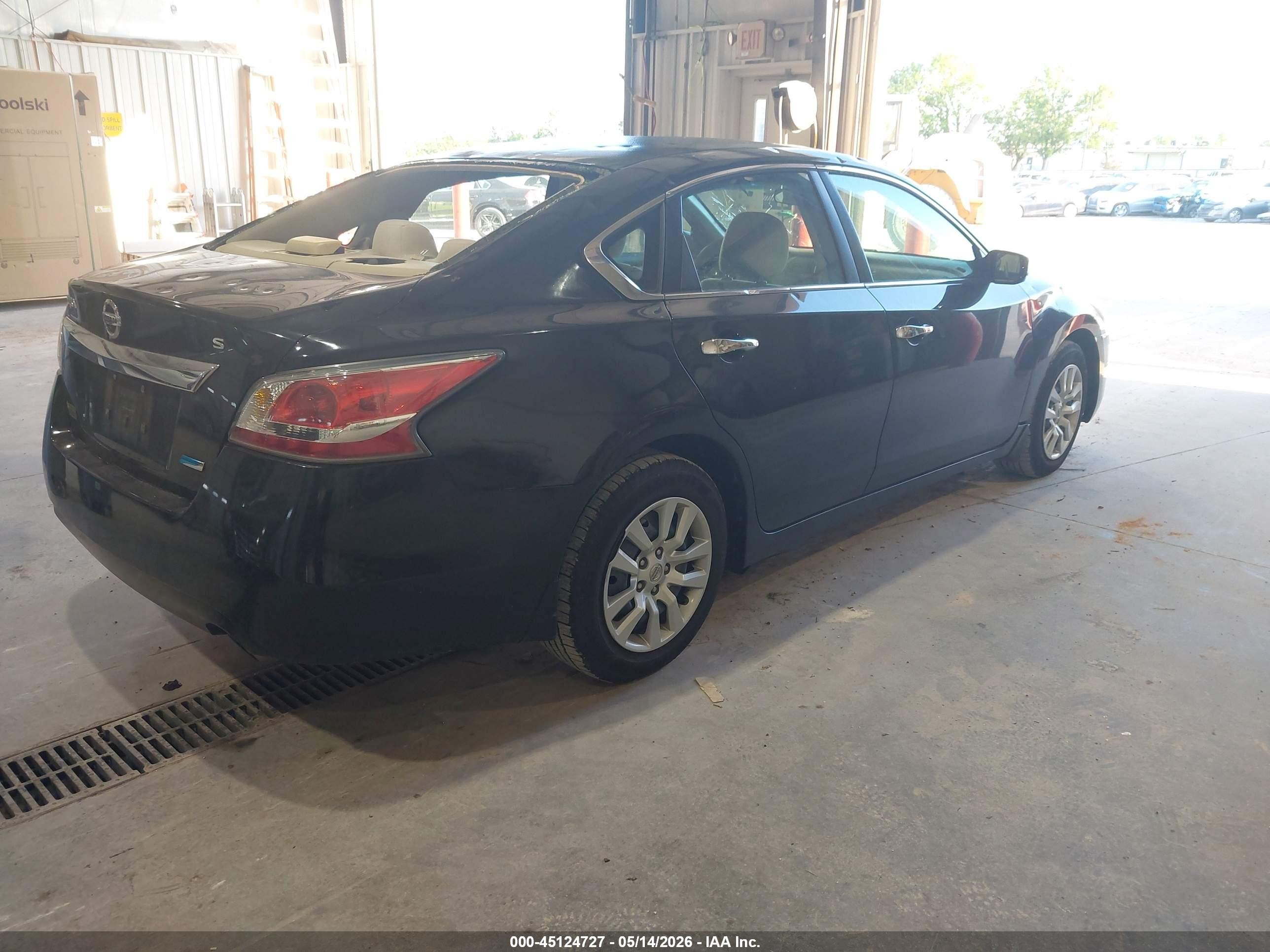 2014 Nissan Altima 2.5 S Черный vin: 1N4AL3AP3EC123487