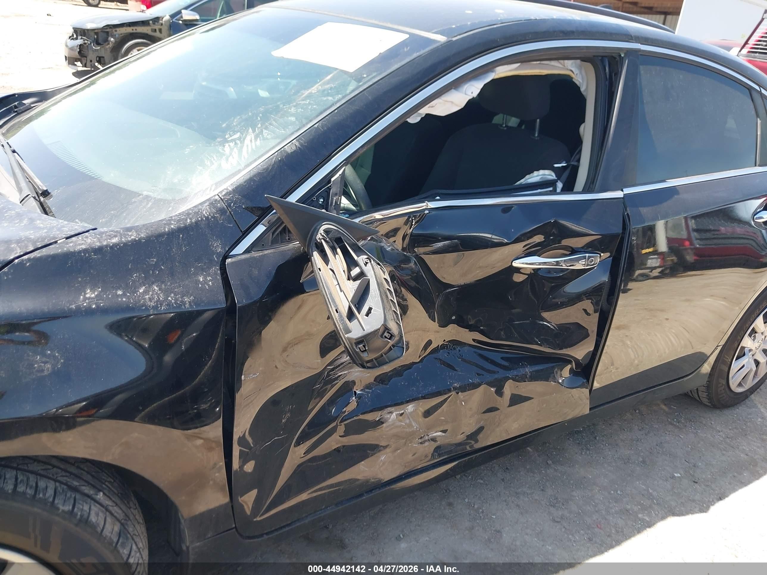 2014 Nissan Altima 2.5 S Черный vin: 1N4AL3AP3EC128141