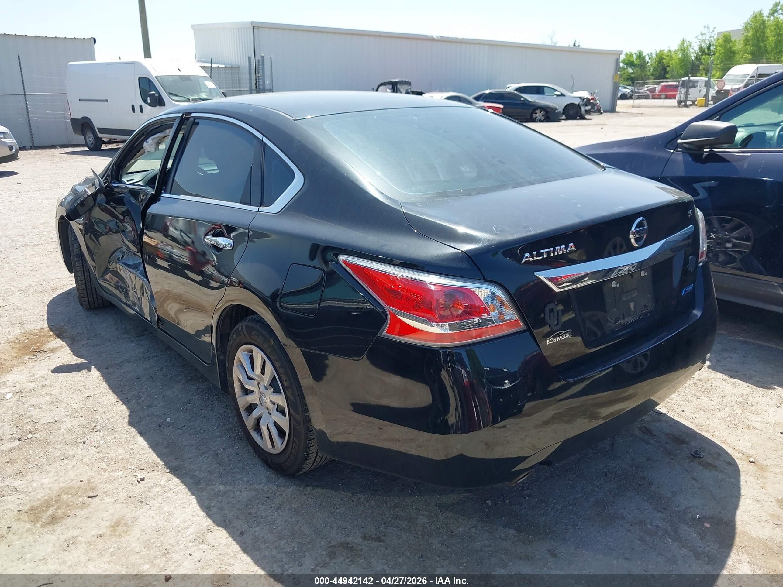 2014 Nissan Altima 2.5 S Черный vin: 1N4AL3AP3EC128141