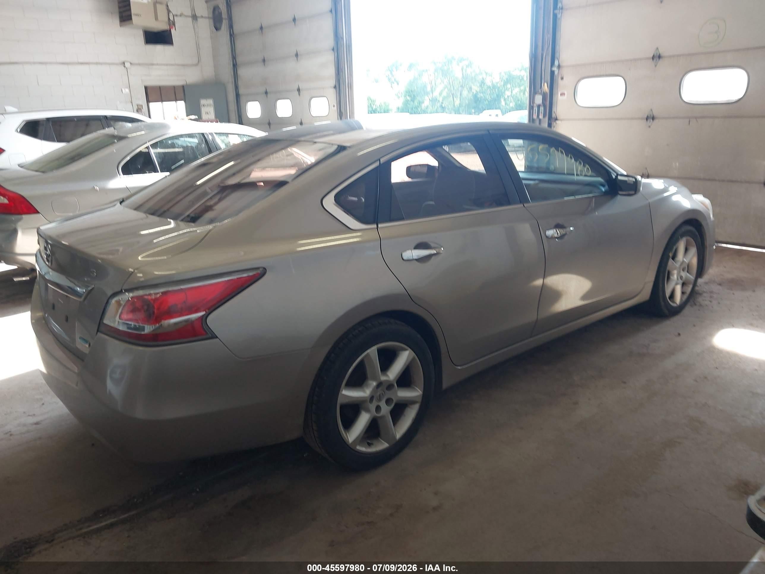 2014 Nissan Altima 2.5 S Gray vin: 1N4AL3AP3EC144923