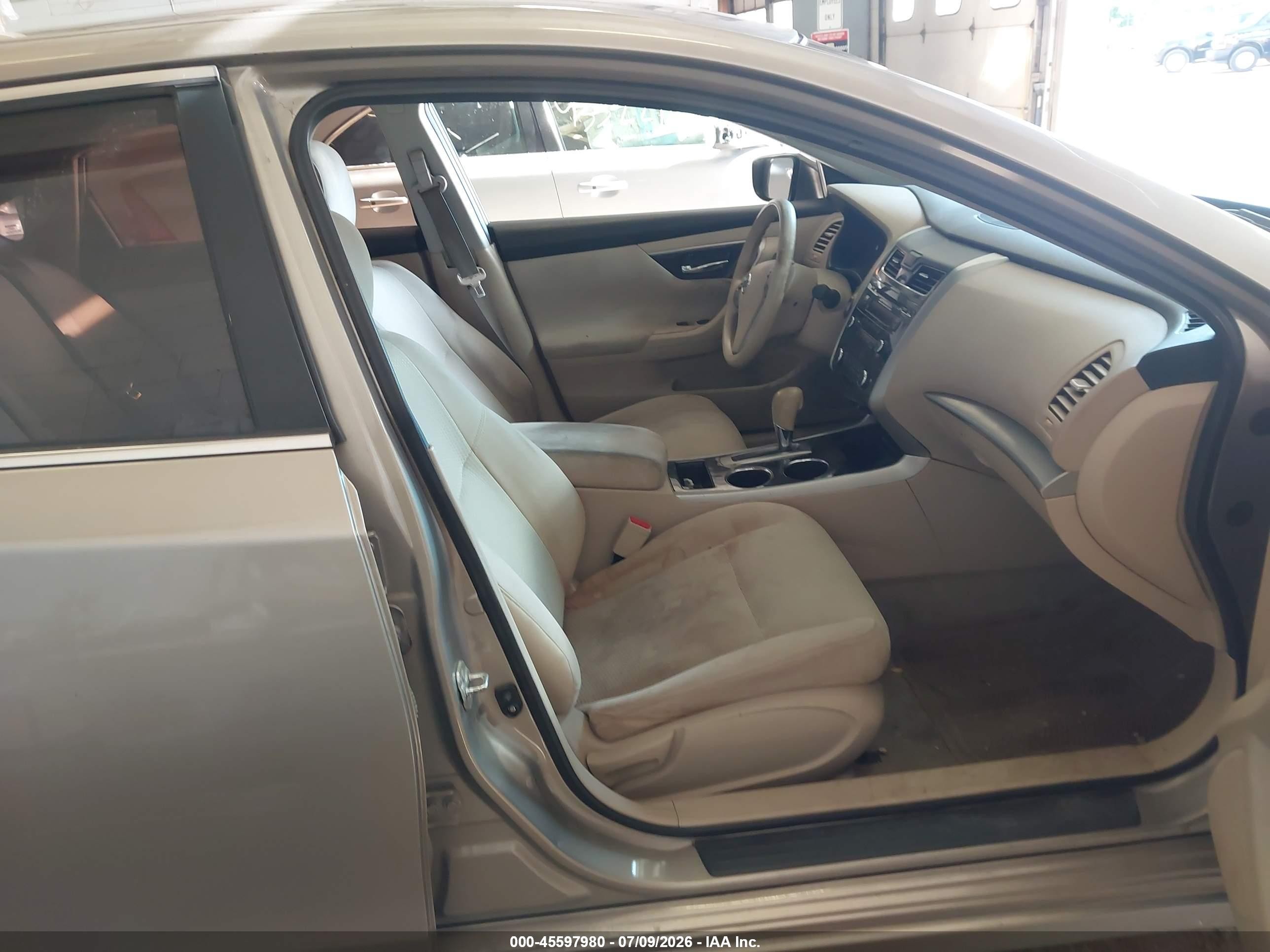 2014 Nissan Altima 2.5 S Gray vin: 1N4AL3AP3EC144923