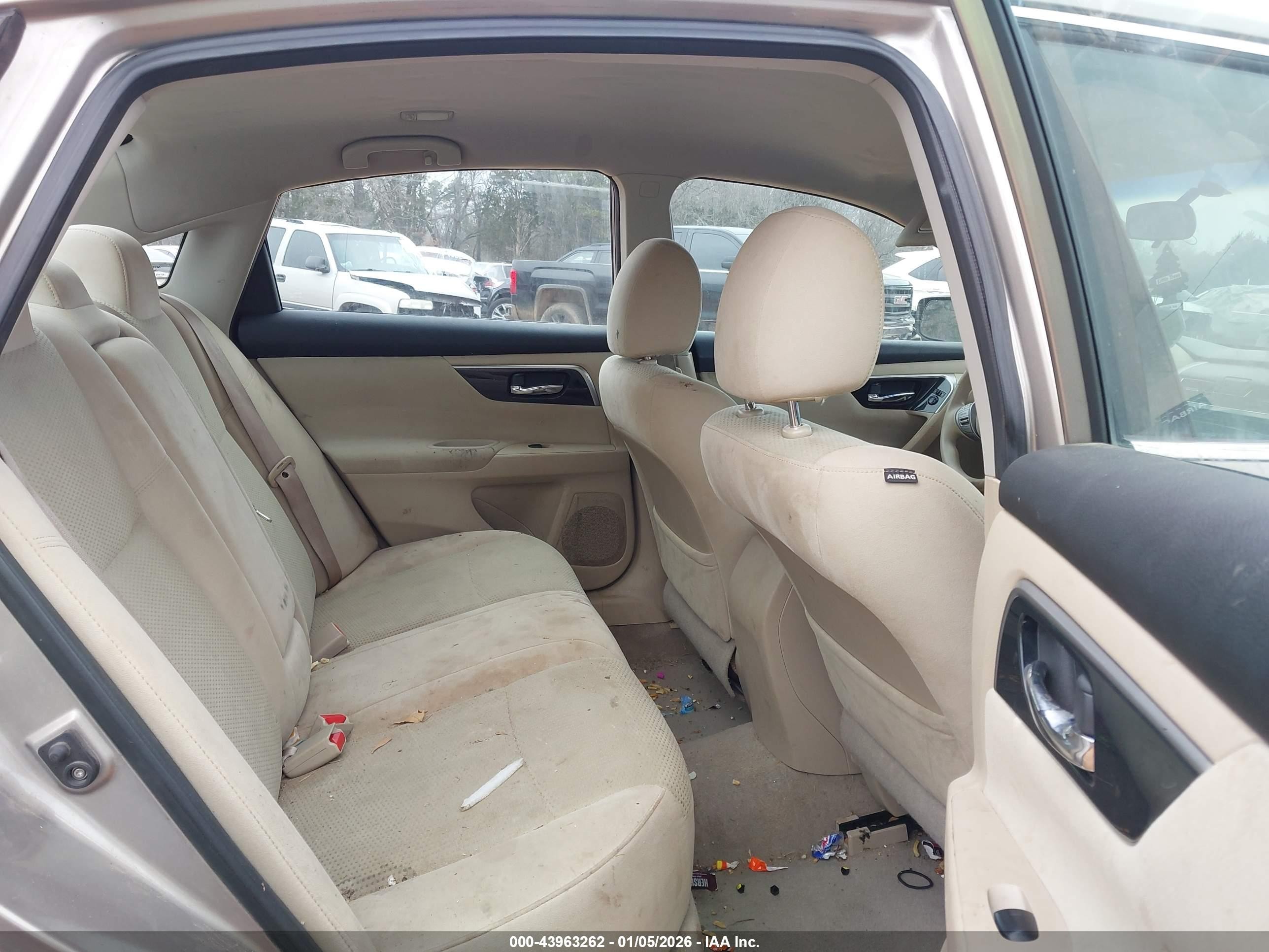 2014 Nissan Altima 2.5 S Tan vin: 1N4AL3AP3EC145862
