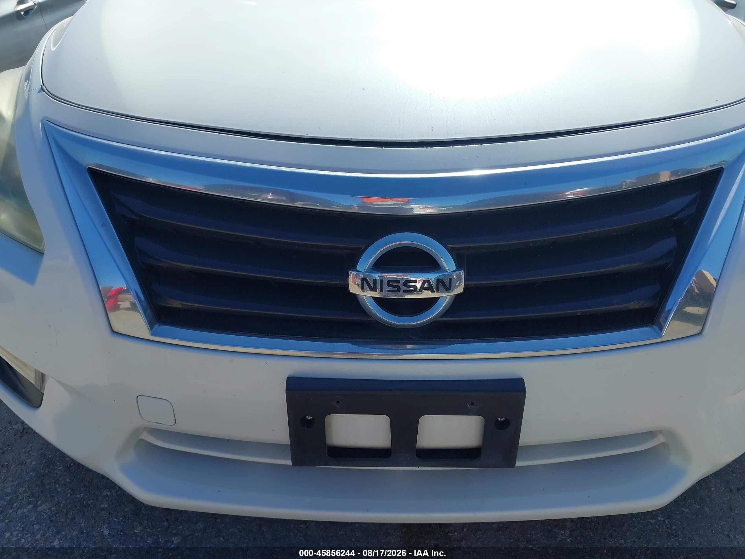 2014 Nissan Altima 2.5 S White vin: 1N4AL3AP3EC146851