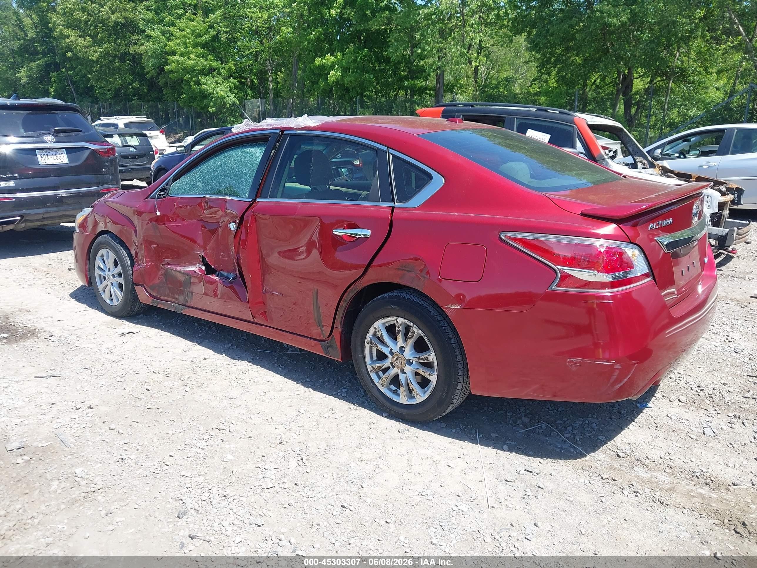 2014 Nissan Altima 2.5 S Red vin: 1N4AL3AP3EC155789
