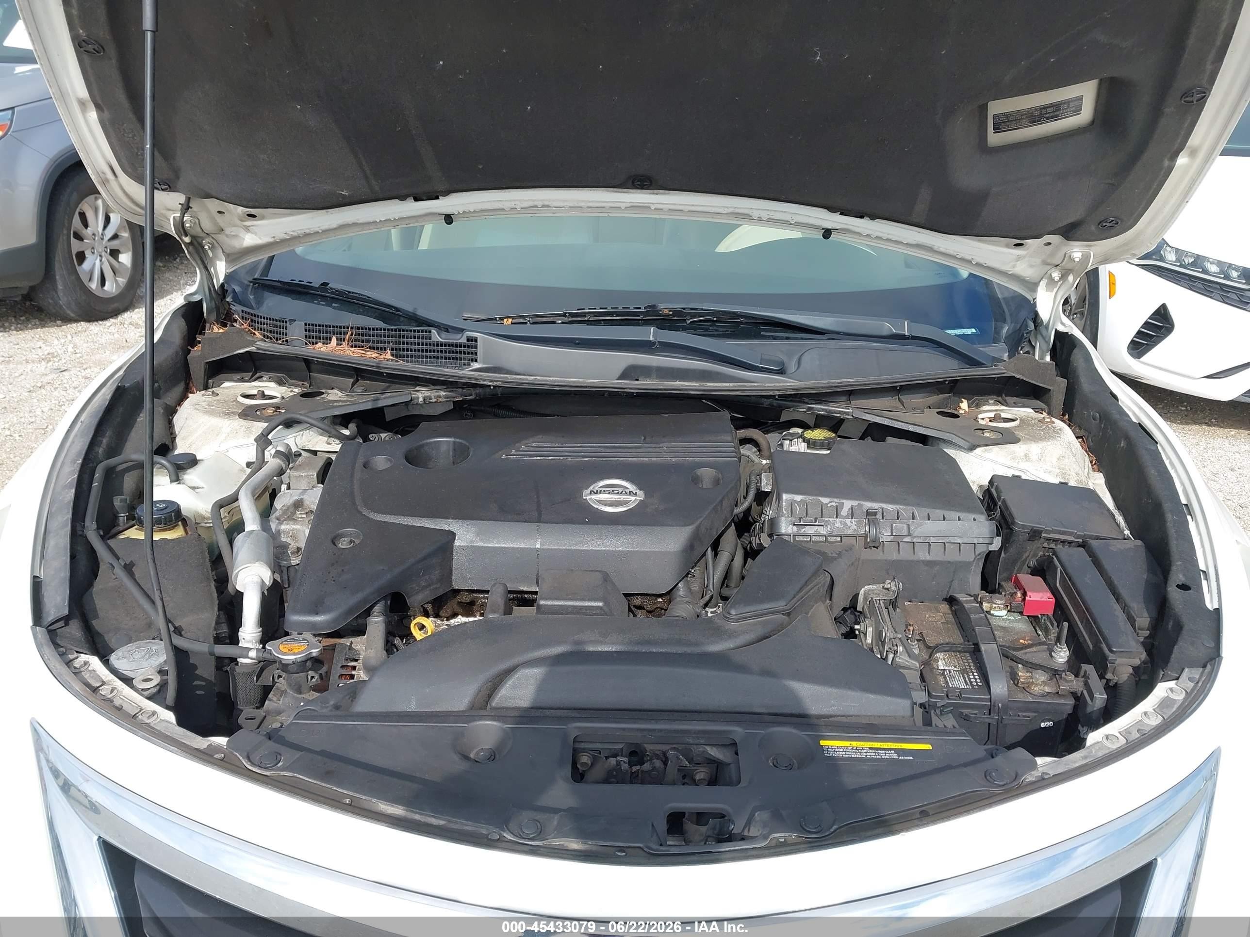 2014 Nissan Altima 2.5 Sv White vin: 1N4AL3AP3EC169367