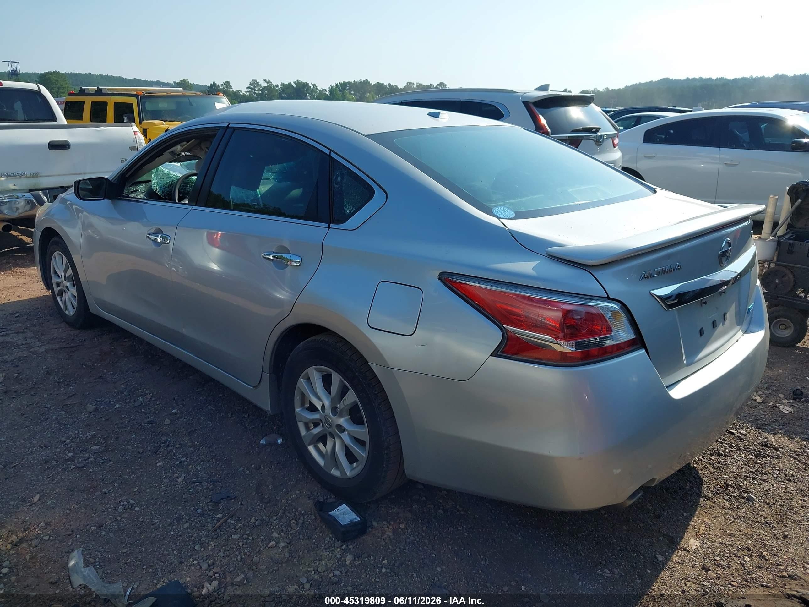2014 Nissan Altima 2.5 S Silver vin: 1N4AL3AP3EC176562