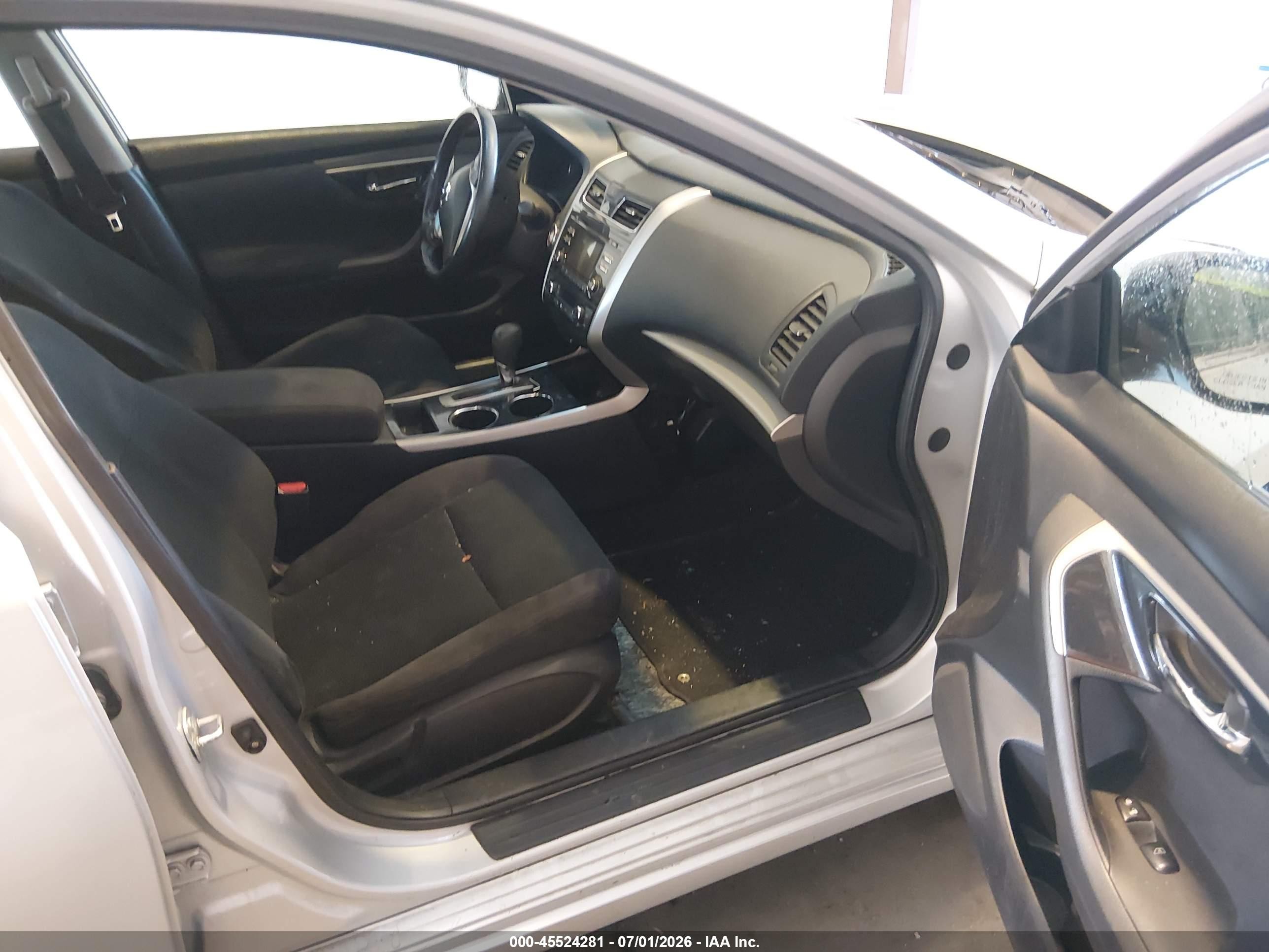 2014 Nissan Altima 2.5 Sv Silver vin: 1N4AL3AP3EC182488