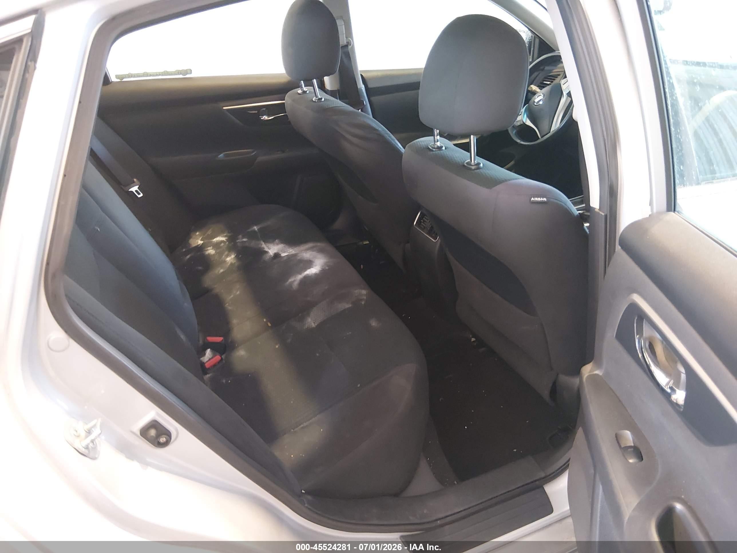 2014 Nissan Altima 2.5 Sv Silver vin: 1N4AL3AP3EC182488