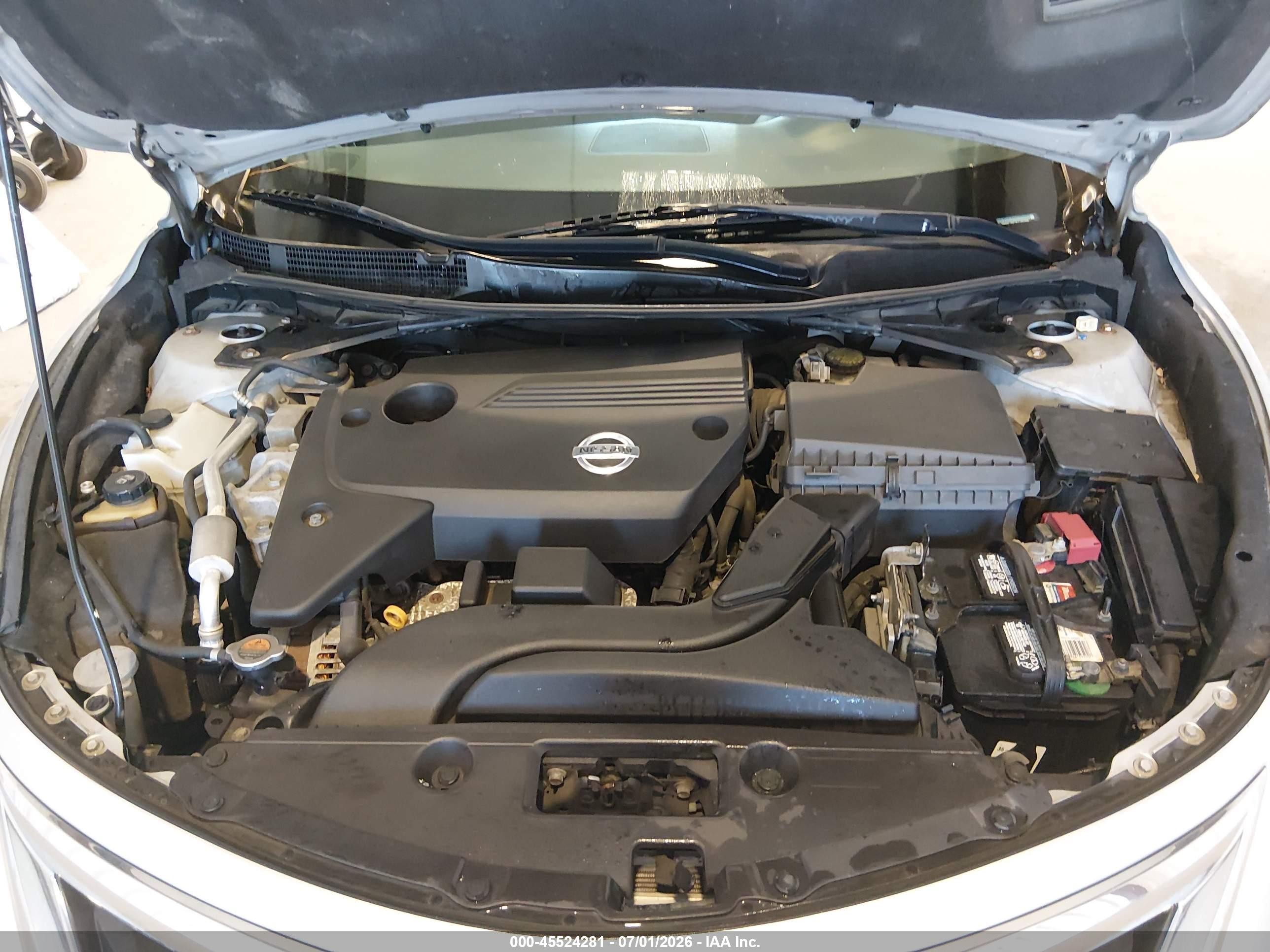 2014 Nissan Altima 2.5 Sv Silver vin: 1N4AL3AP3EC182488