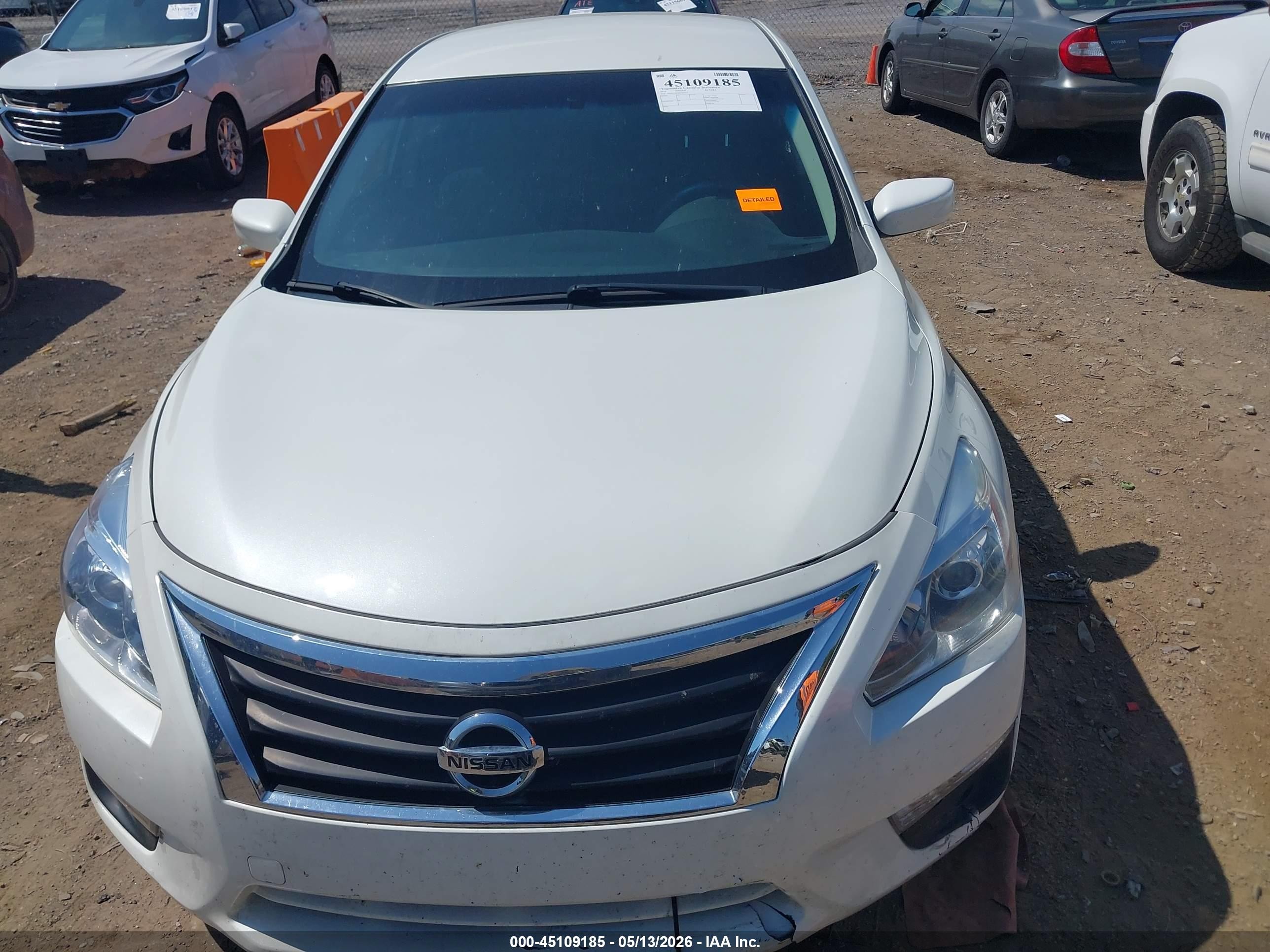 2014 Nissan Altima 2.5 S Белый vin: 1N4AL3AP3EC182572