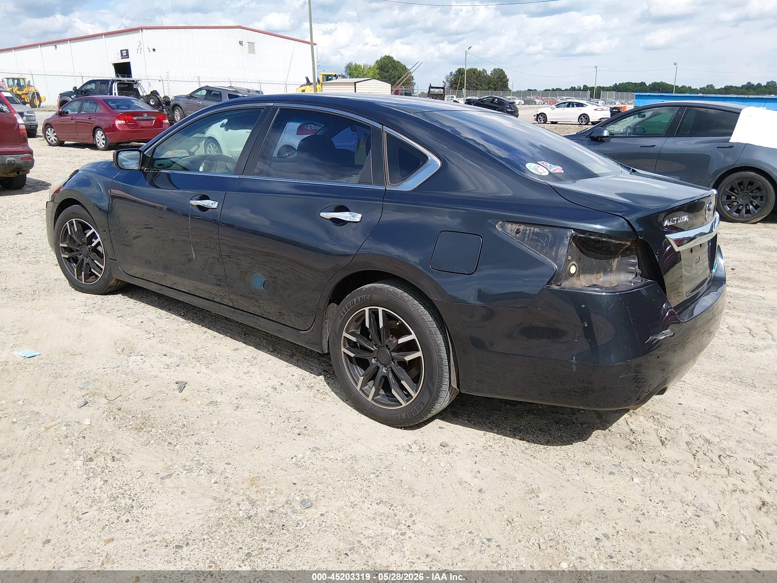 2014 Nissan Altima 2.5 S Black vin: 1N4AL3AP3EC184354