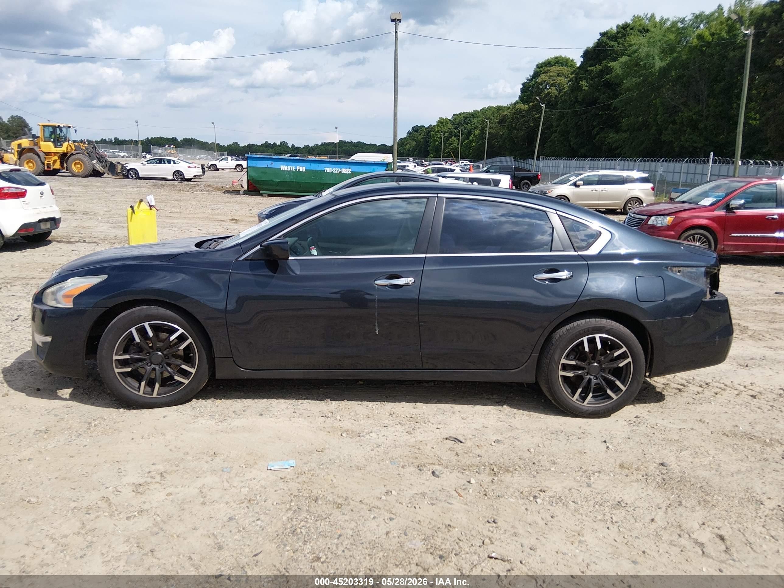 2014 Nissan Altima 2.5 S Black vin: 1N4AL3AP3EC184354