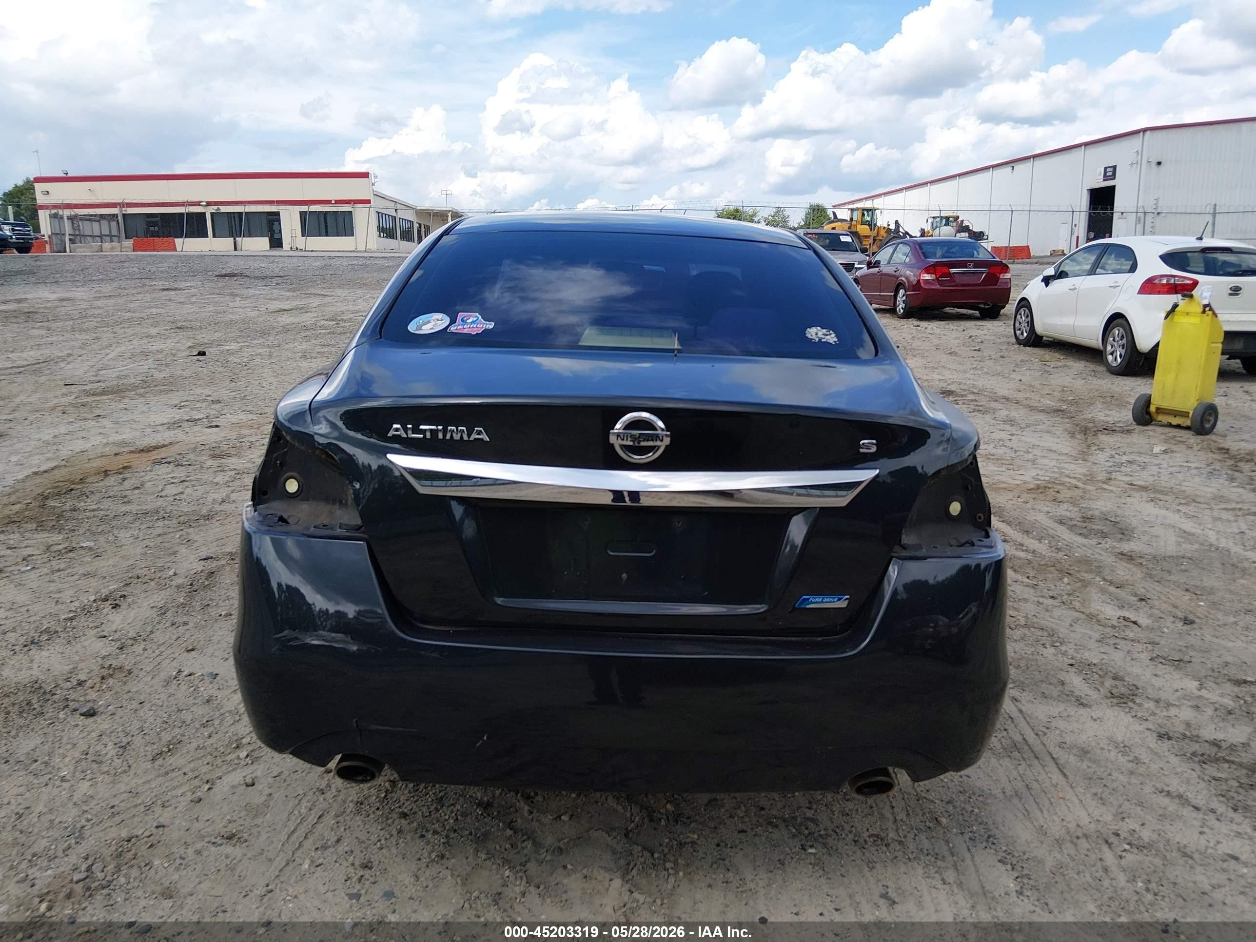 2014 Nissan Altima 2.5 S Black vin: 1N4AL3AP3EC184354