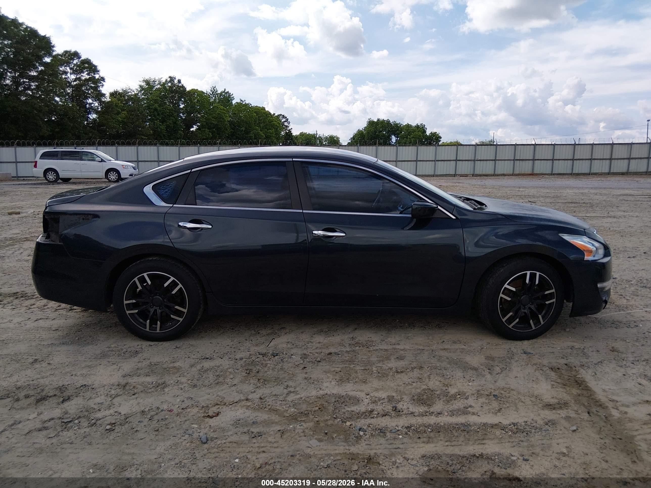 2014 Nissan Altima 2.5 S Black vin: 1N4AL3AP3EC184354