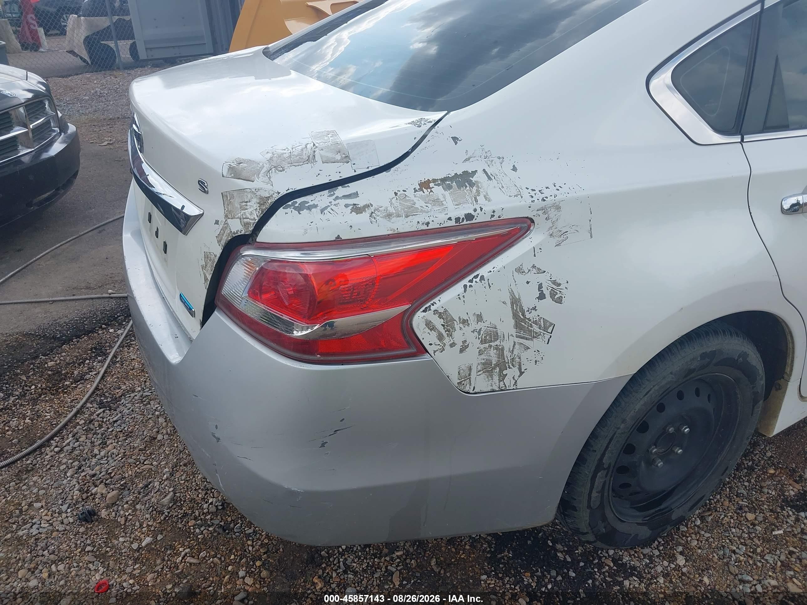 2014 Nissan Altima 2.5 S White vin: 1N4AL3AP3EC194723
