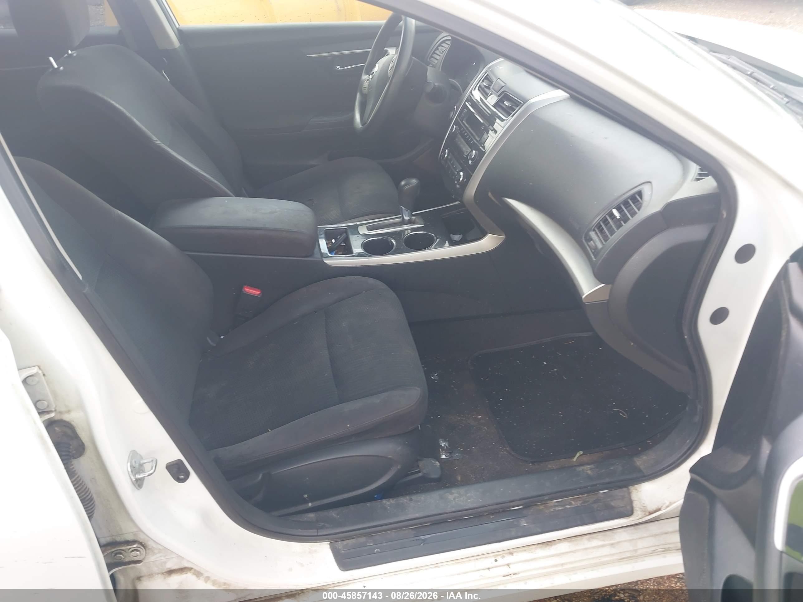 2014 Nissan Altima 2.5 S White vin: 1N4AL3AP3EC194723