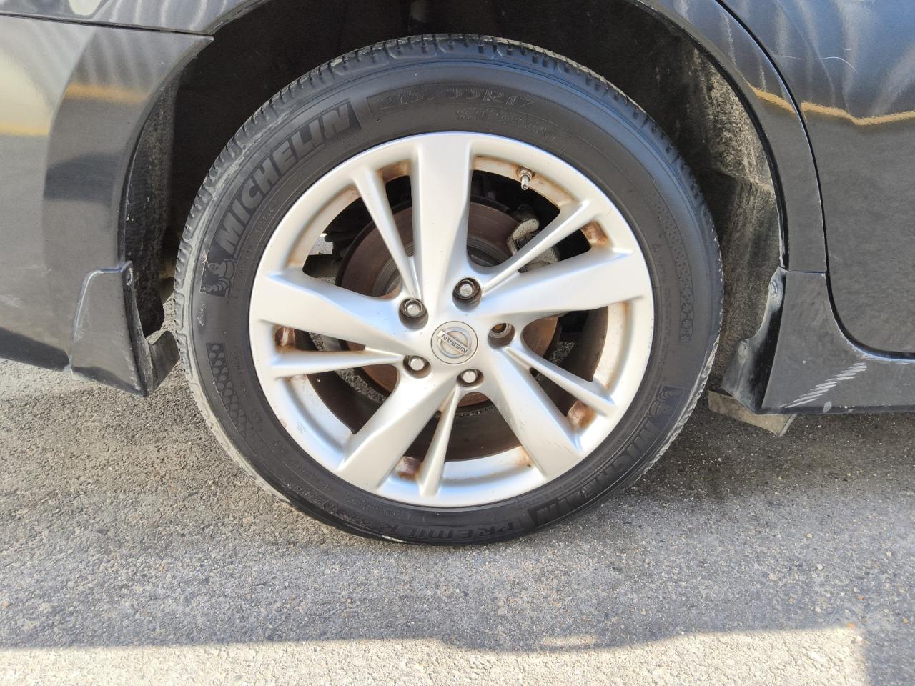 2014 Nissan Altima 2.5 Sl Black vin: 1N4AL3AP3EC202318 Damage: Right Rear Wheel, Curb Rash, 4 To 5 Inches