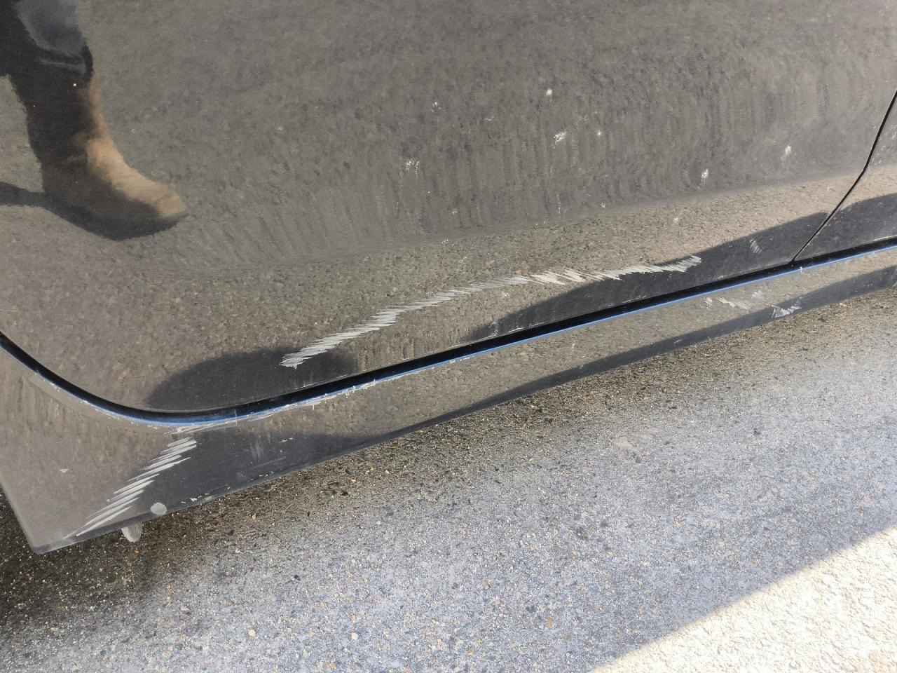 2014 Nissan Altima 2.5 Sl Black vin: 1N4AL3AP3EC202318 Damage: Right Rocker Panel, Multiple Scratches Heavy, 3
