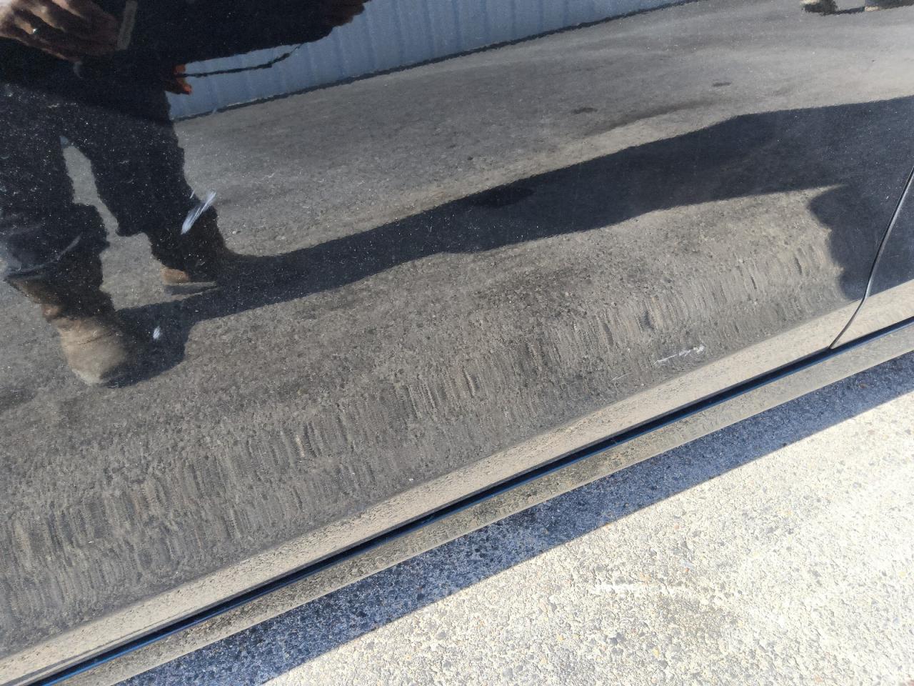 2014 Nissan Altima 2.5 Sl Black vin: 1N4AL3AP3EC202318 Damage: Left Front Door, Heavy Scratch, 2 To 3 Inches