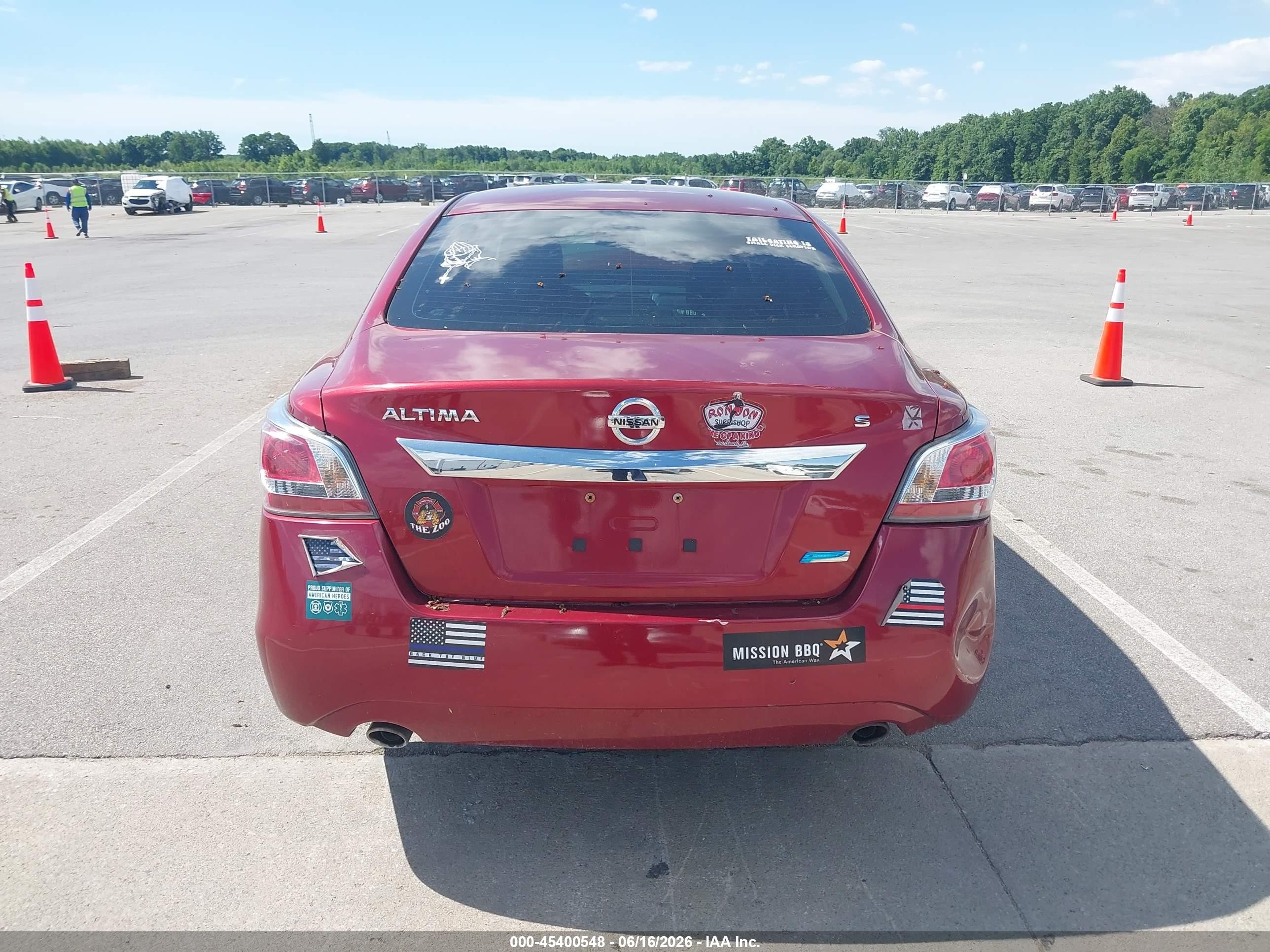 2014 Nissan Altima 2.5/2.5 S/2.5 Sl/2.5 Sv Red vin: 1N4AL3AP3EC283174
