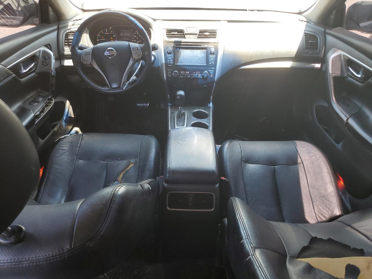 2014 Nissan Altima 2.5 Sl Black vin: 1N4AL3AP3EC316142 Damage: Right Front Seat Back, Worn, Replacement Required