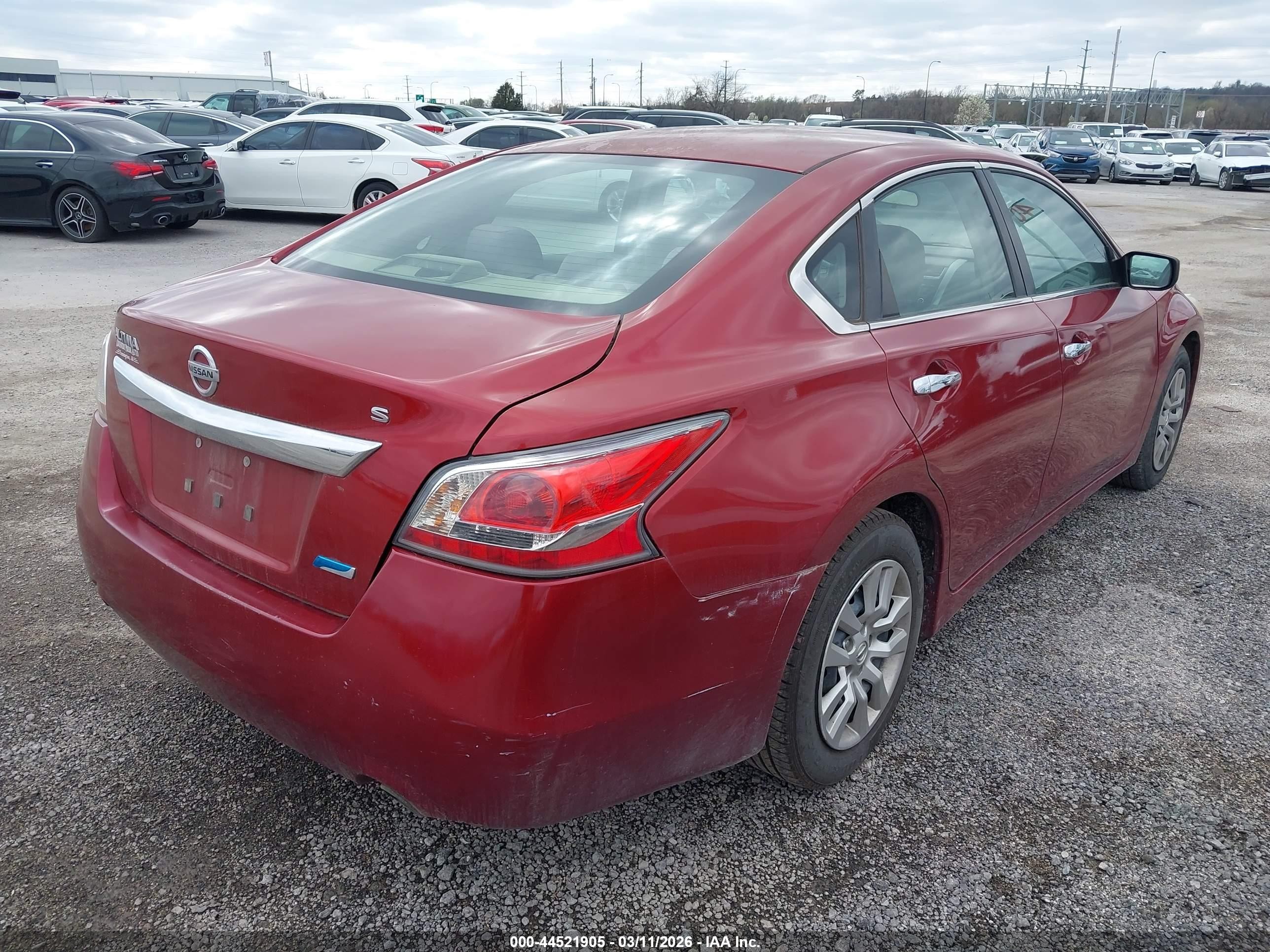2014 Nissan Altima 2.5 S Maroon vin: 1N4AL3AP3EC317257